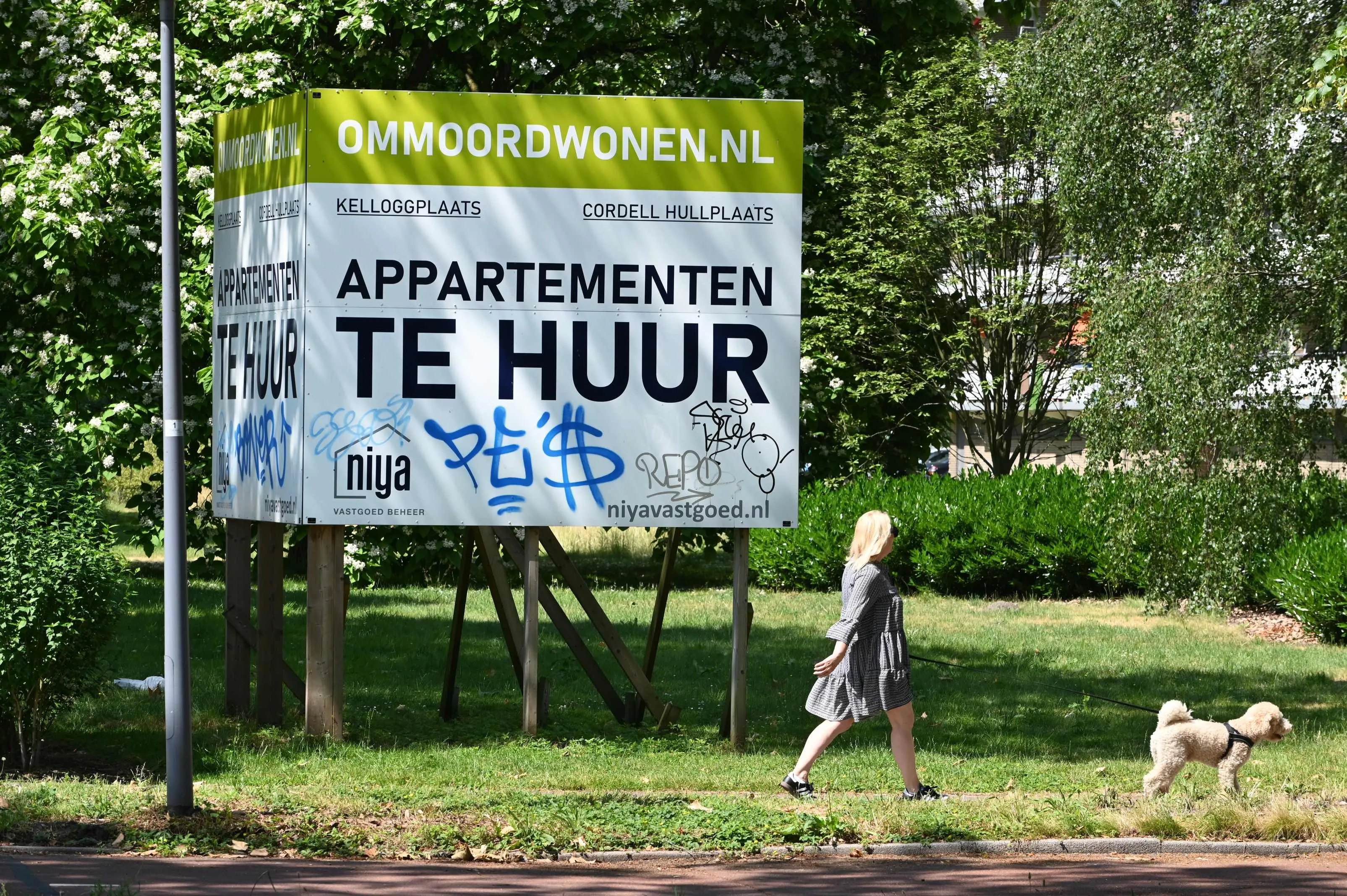 Huizenbemiddelaar Pararius verdraait de cijfers. Huurprijzen dalen juist hard