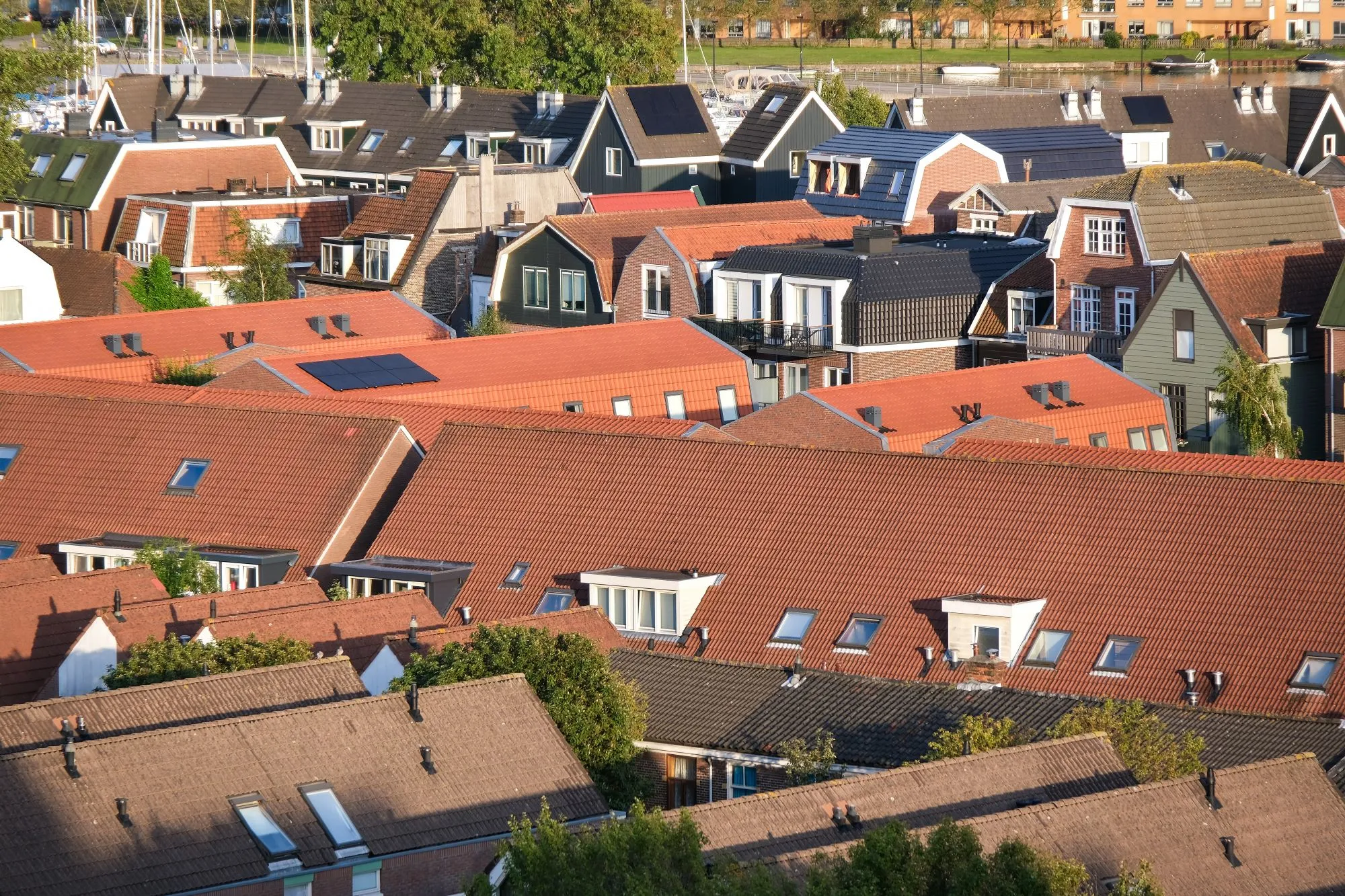 Huizenprijzen in 30 jaar tijd 5 keer over de kop, maar het ging niet overal even hard