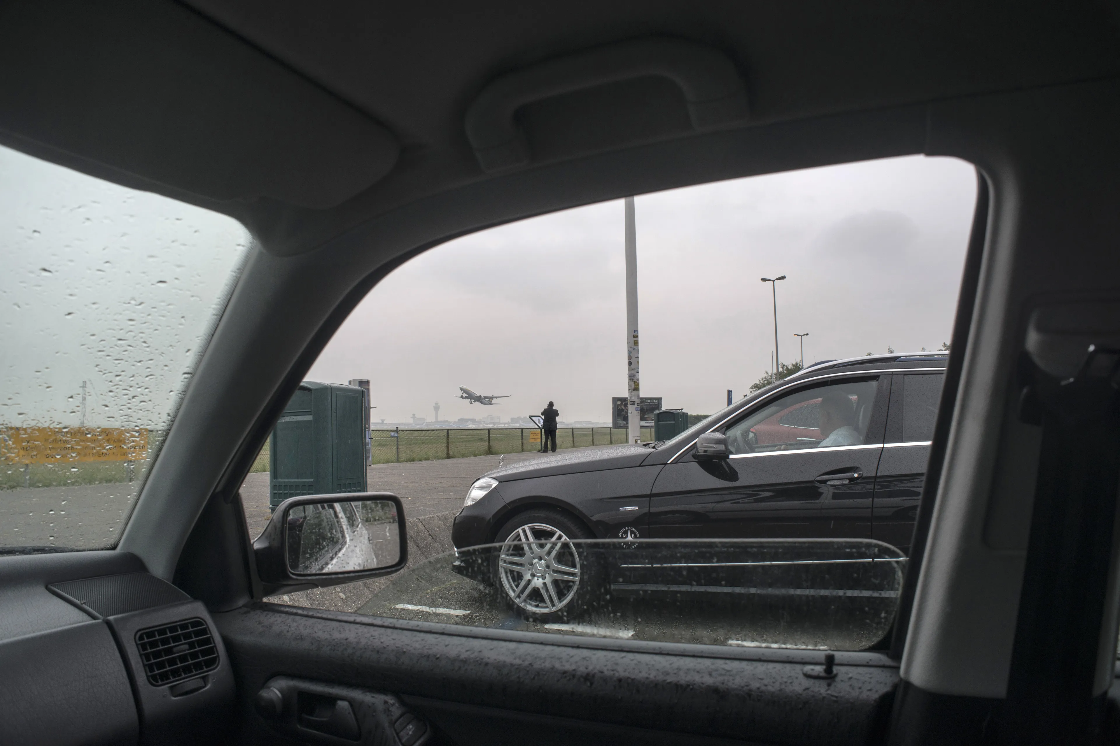 Je auto afkoelen nog voor je instapt? Zo doe je dat in een handomdraai