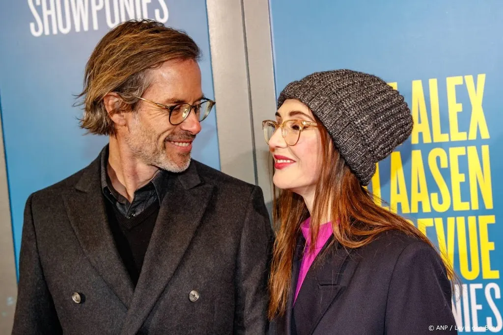 Carice van Houten verbergt zoontje met moeite op social media