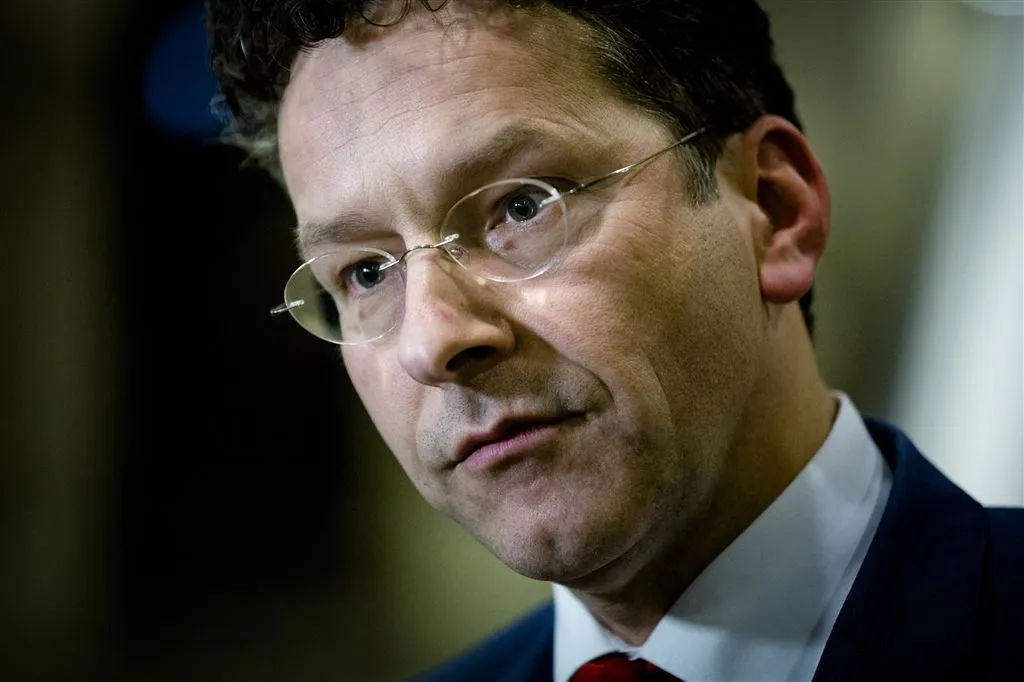 dijsselbloem extra bezuinigingen onzinnig1425551287