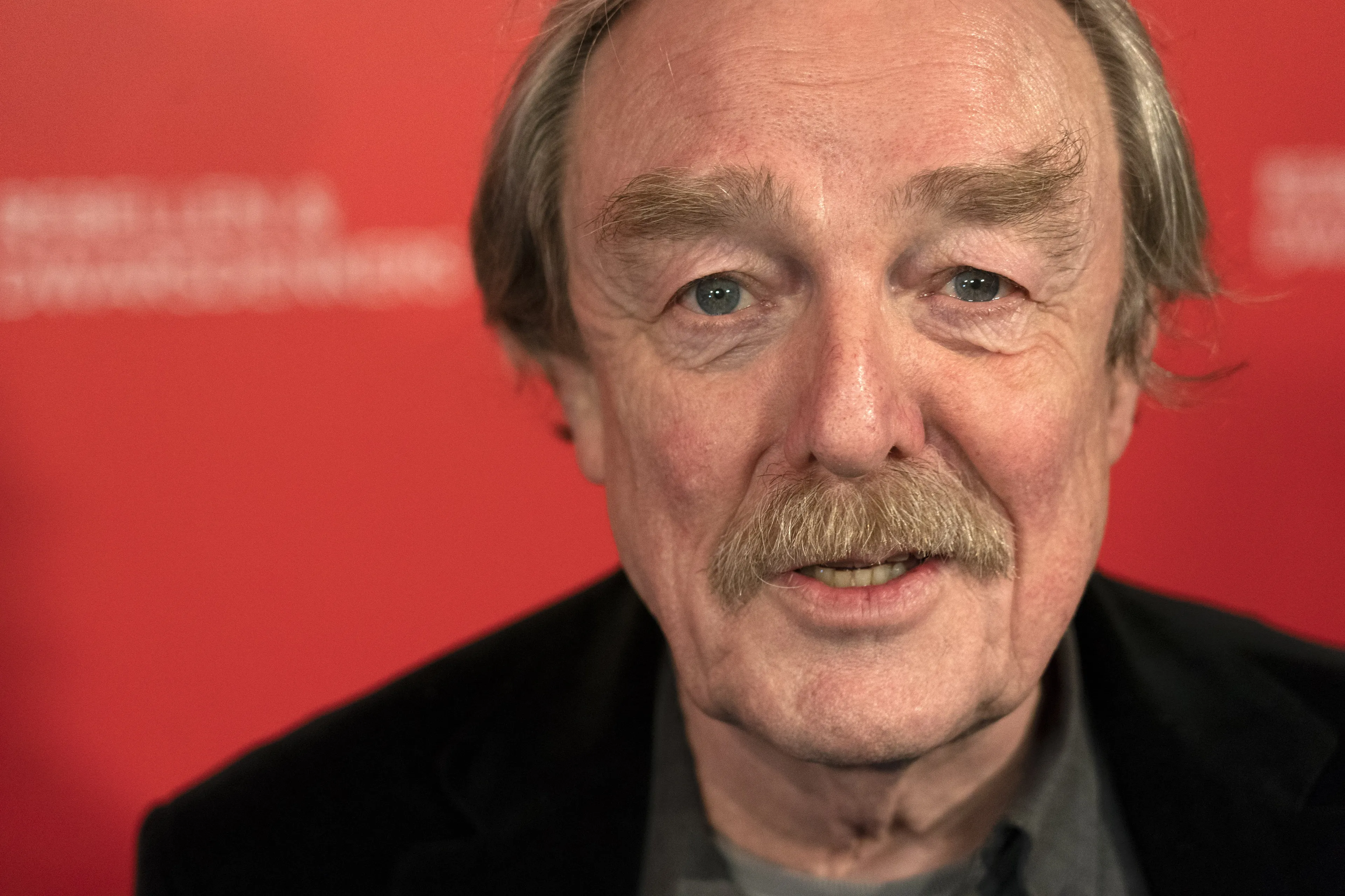 Bioloog Midas Dekkers: 'Een kind krijgen is véél asocialer dan geen anderhalve meter afstand houden'