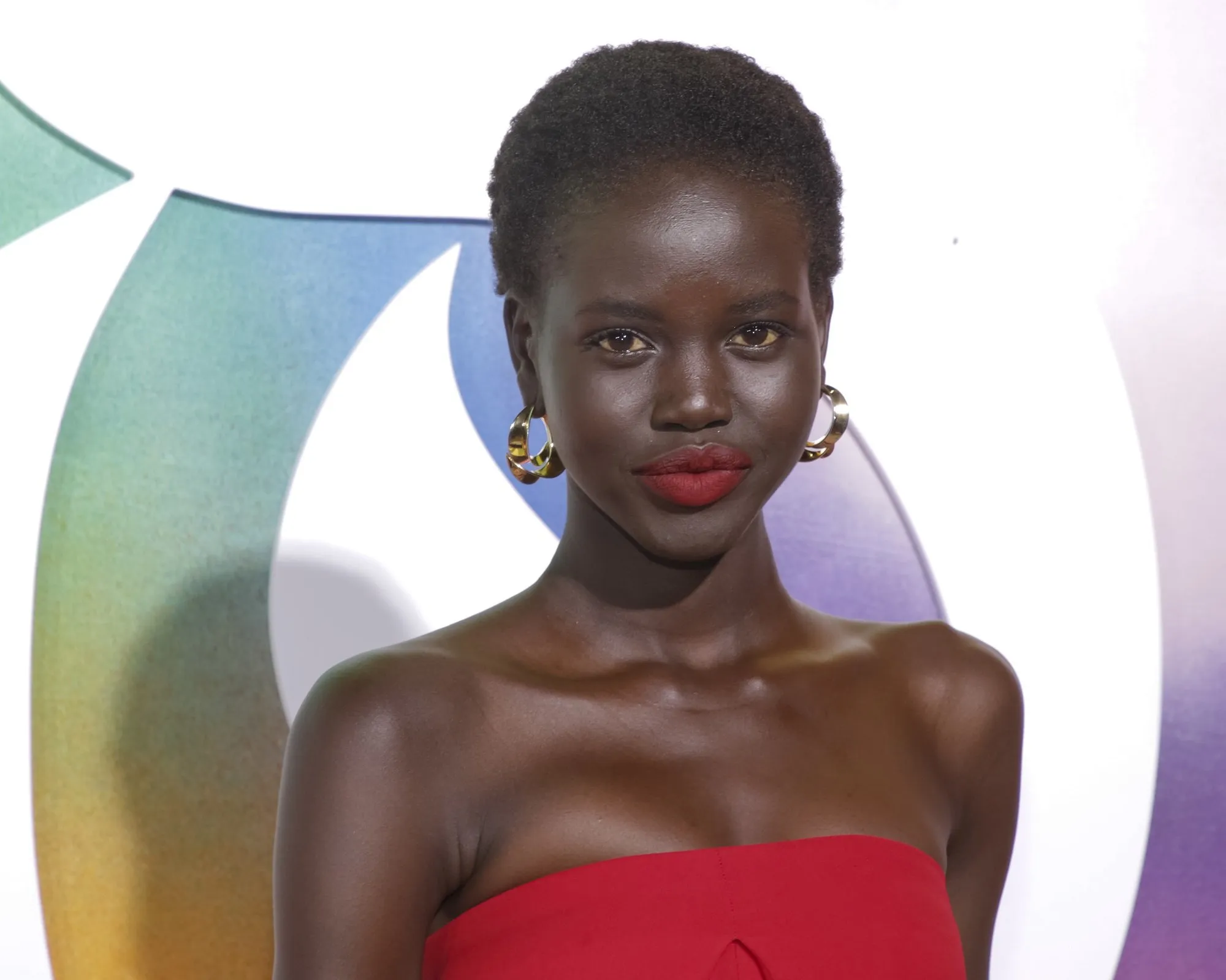 Topmodel woedend na fotoblunder: "Dit gebeurt nooit met wit model"