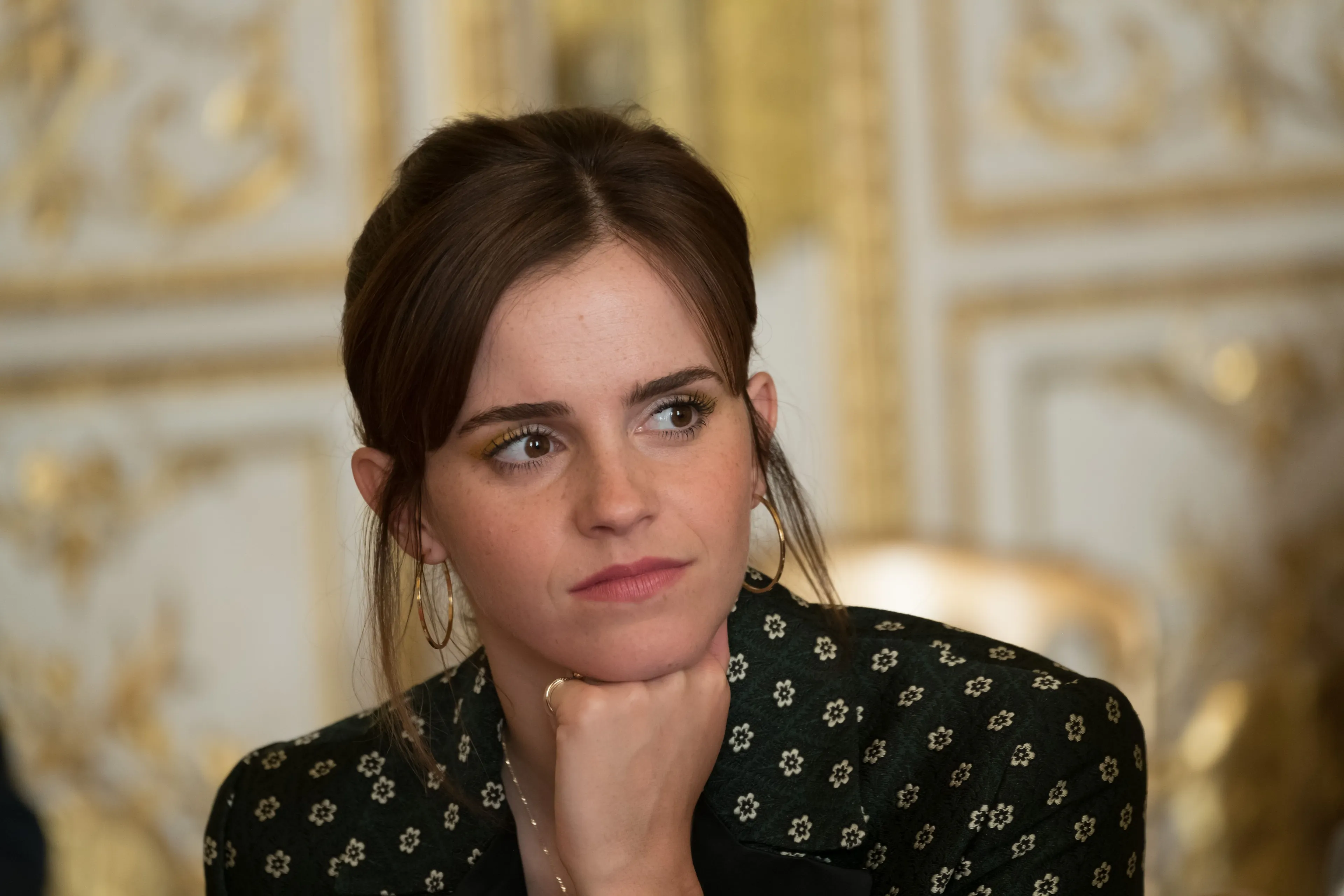 Emma Watson start advieslijn voor ongewenste intimiteiten