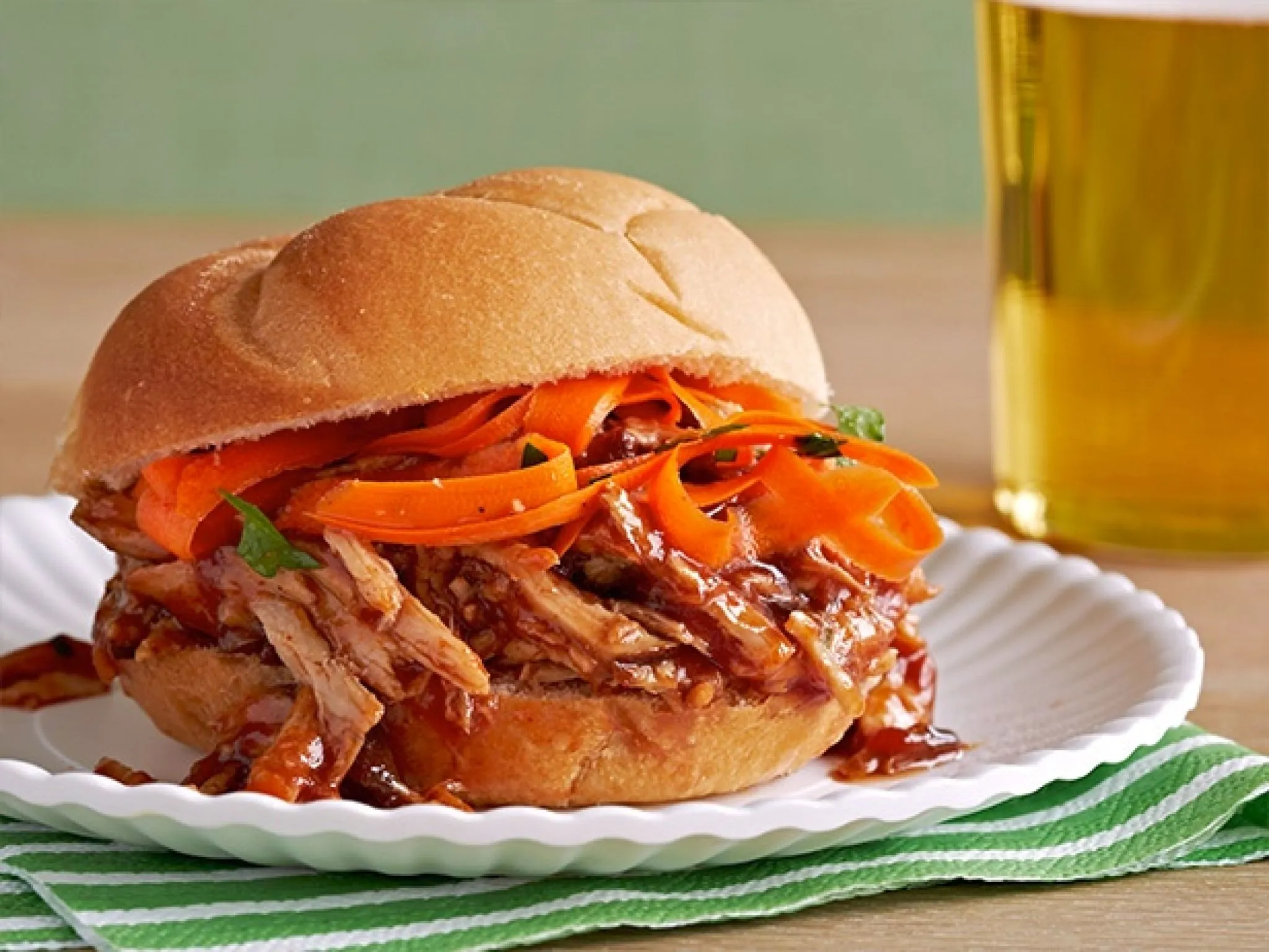 mn0710h bbq pulled pork sandwich s4x3jpgrend sniipadlarge