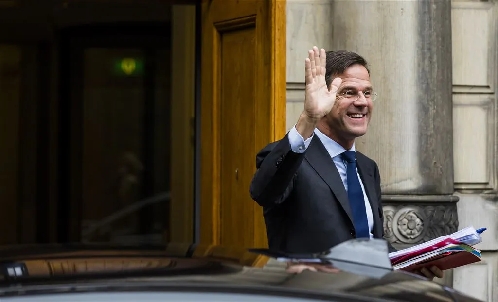 Nieuw kabinet-Rutte eindelijk op bordes