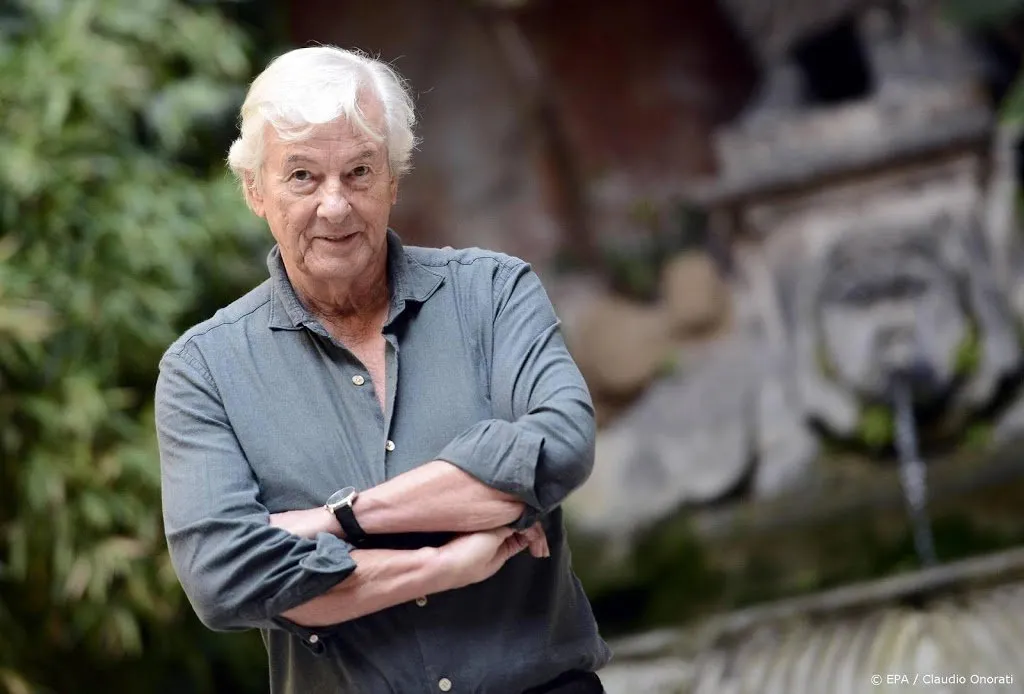 Paul Verhoeven: ik heb Sharon Stone nergens toe gedwongen