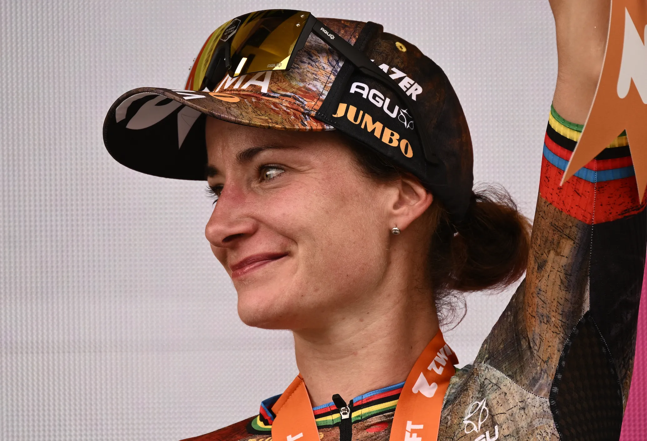 Marianne Vos praat voor het eerst over haar vriendin: “Zij mag ook wel eens in de spotlights staan”