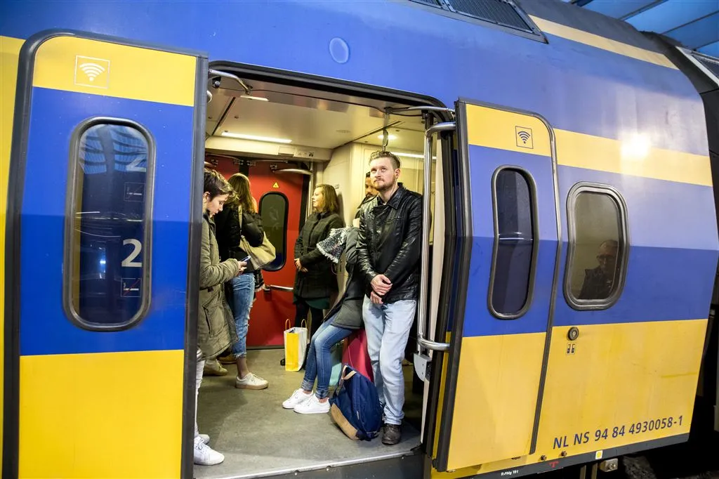 sneller zitplek in trein met nieuwe app1499063329