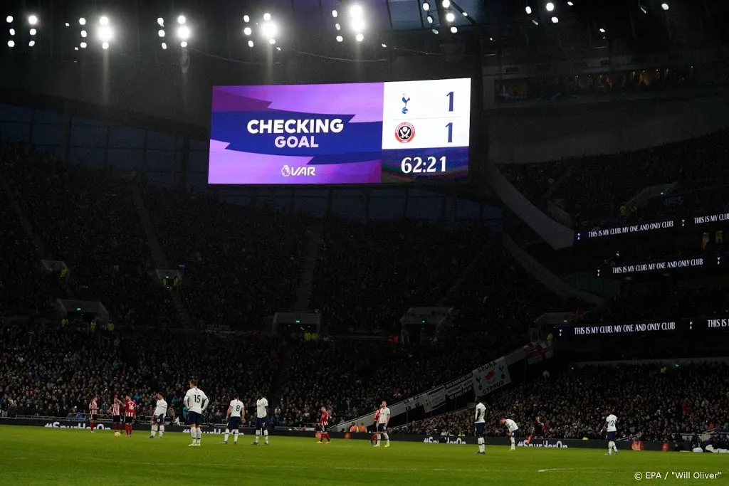 Spelregelcommissie IFAB gaat kijken naar de moeilijkheden met de VAR