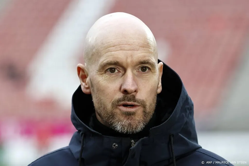 Trainer Ten Hag mist Overmars nog iedere dag bij Ajax