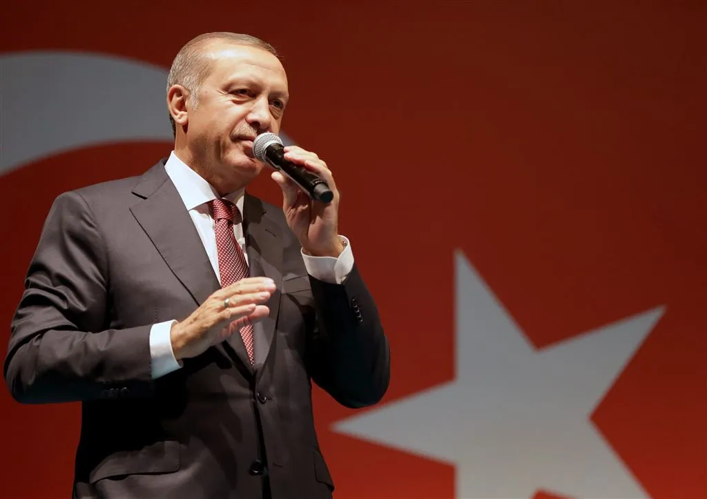 wikileaks publiceert e mails partij erdogan1468989411