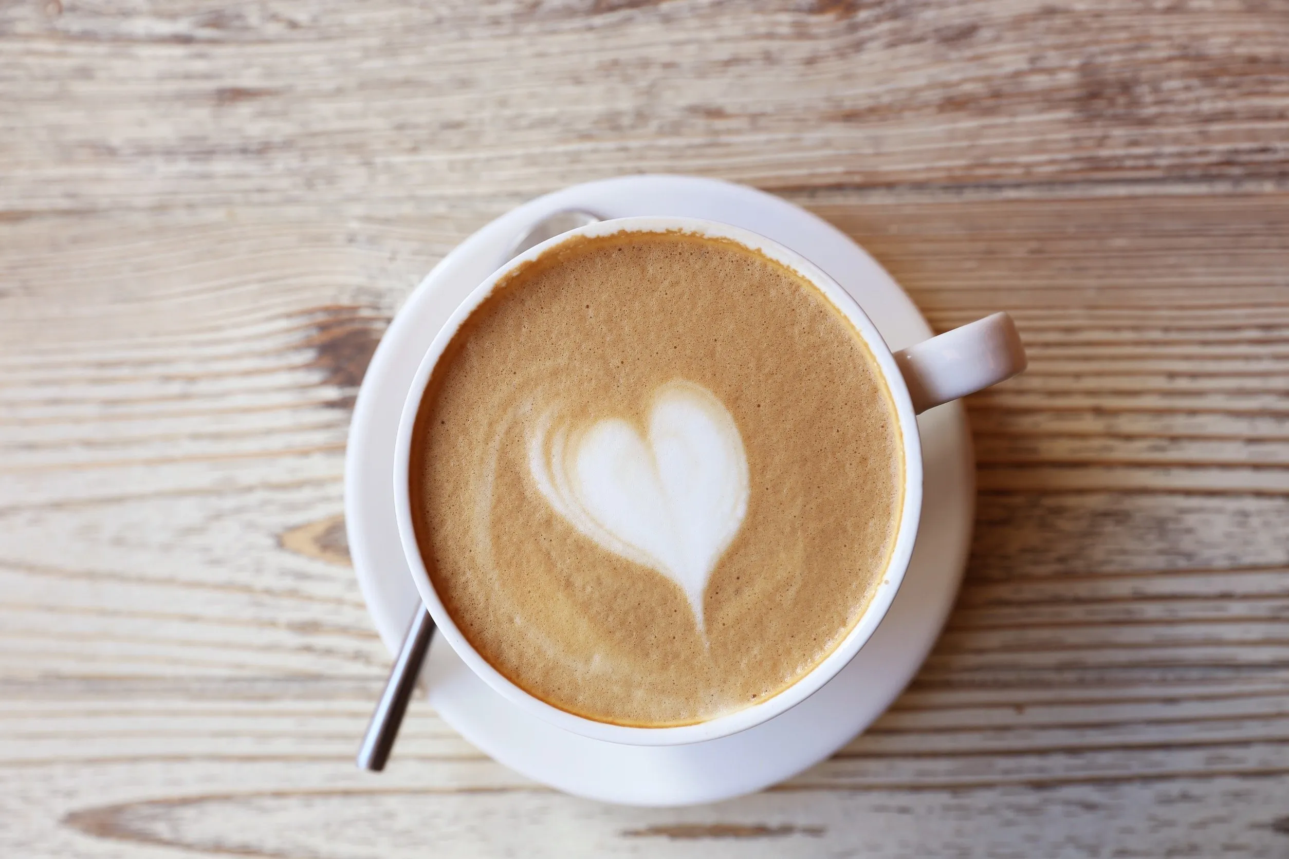 Wat gebeurt er met je lichaam en geest als je stopt met het drinken van koffie