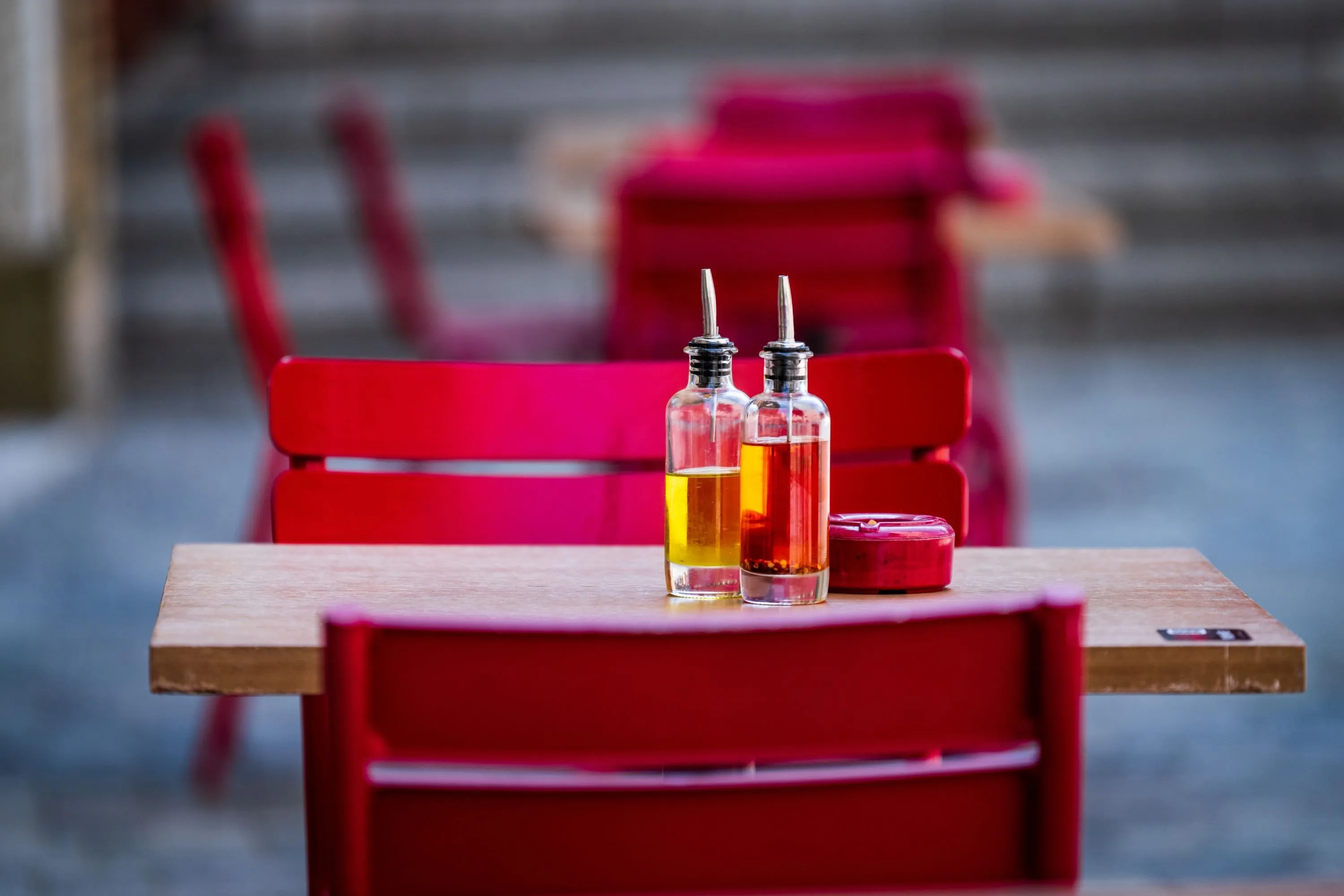Olijfolieschandaal in Italië: Restaurants serveren gevaarlijke nep-olie uit illegale laboratoria