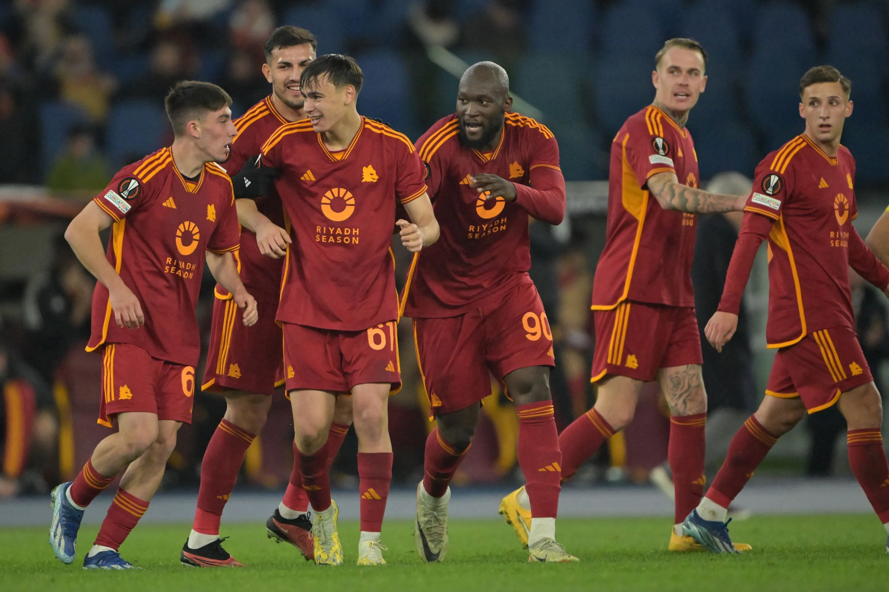 Schandaal bij grote Italiaanse voetbalclub: Werkneemster ontslagen na verspreiding van door voetballer gestolen seksfilmpje