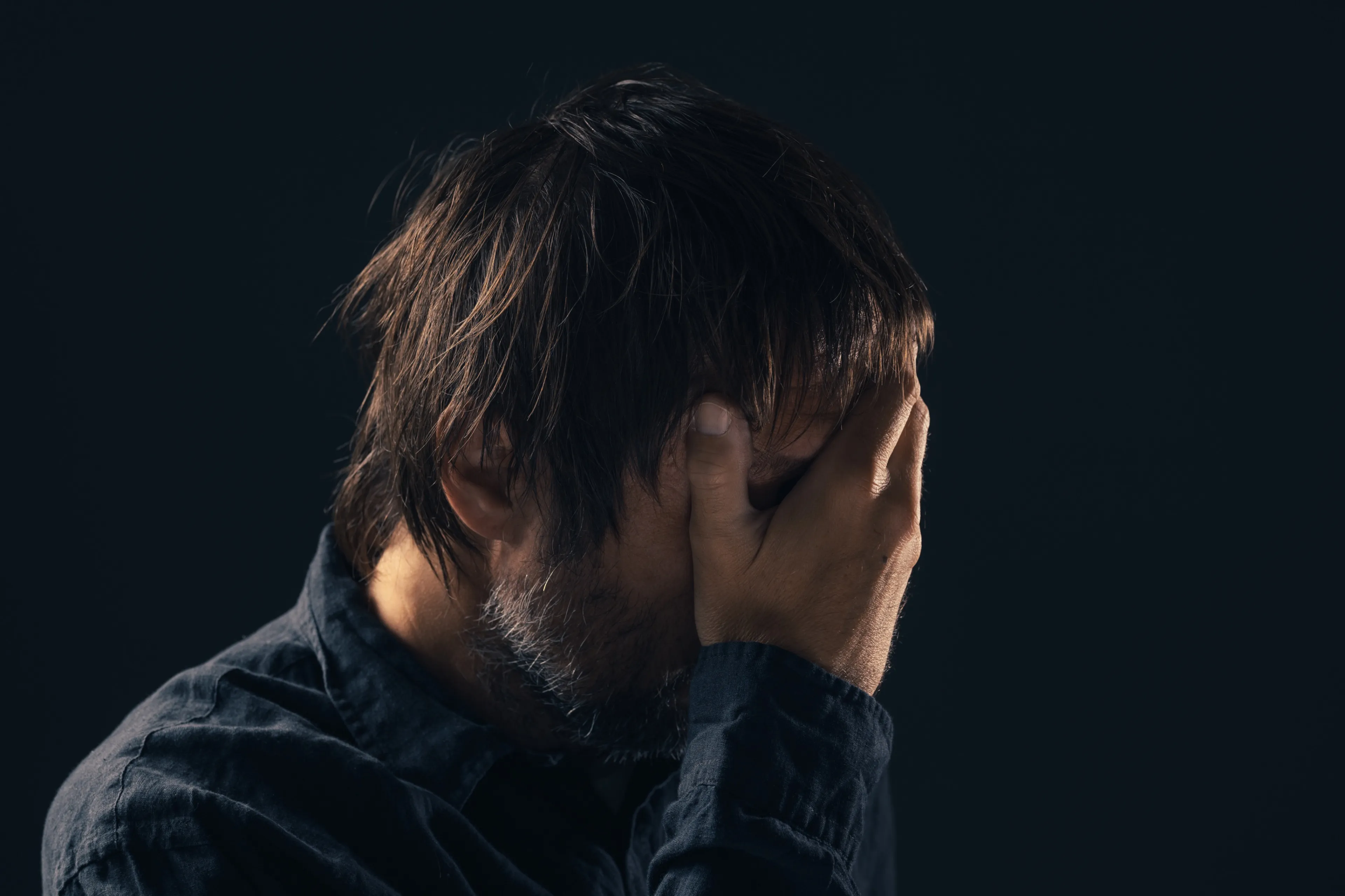 Hier zijn de 20 signalen dat je mogelijk een depressie hebt
