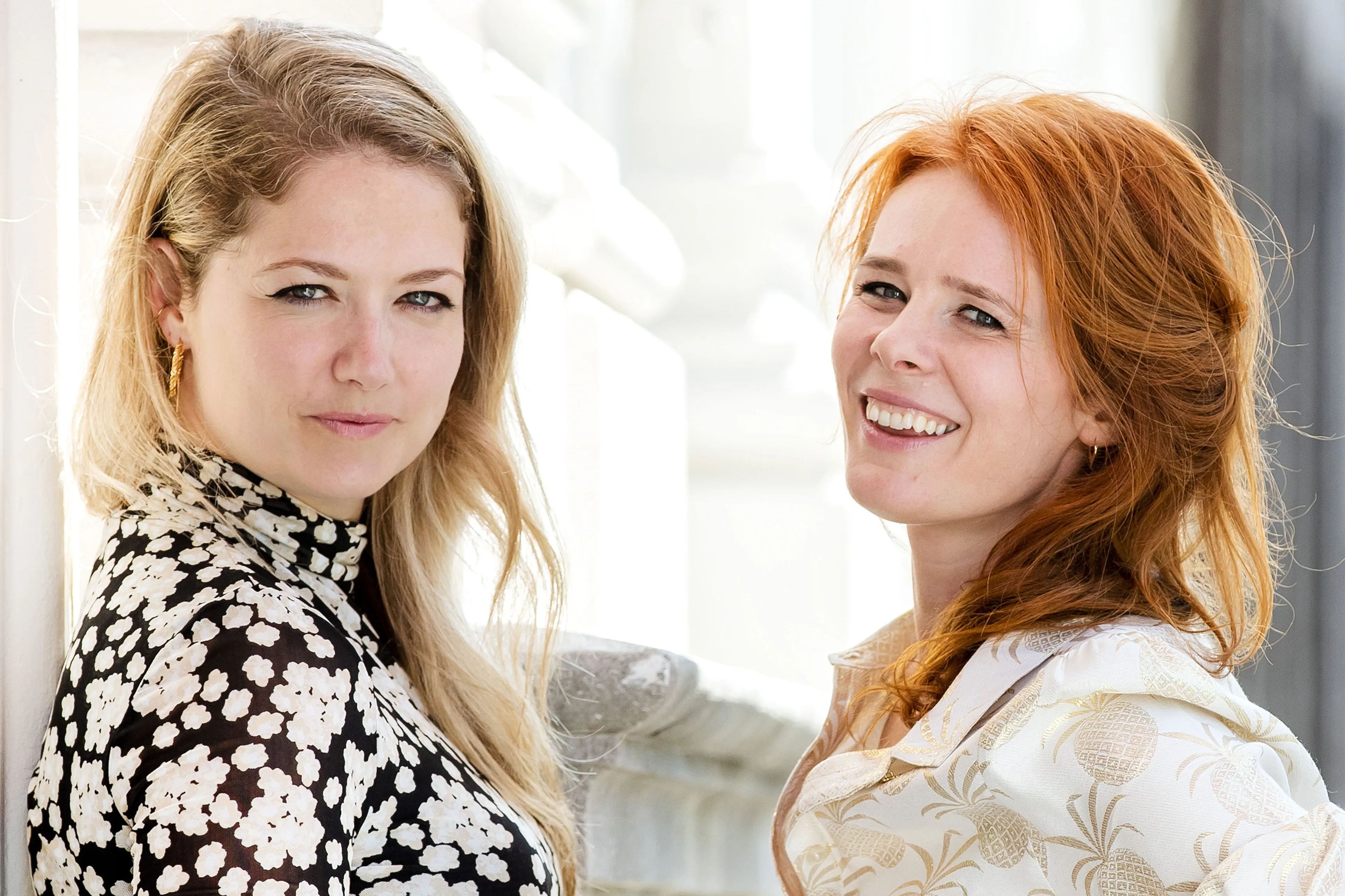 Christine van Yentl en de Boer onwel op podium en afgevoerd naar ziekenhuis: 'Wat een schrik!'