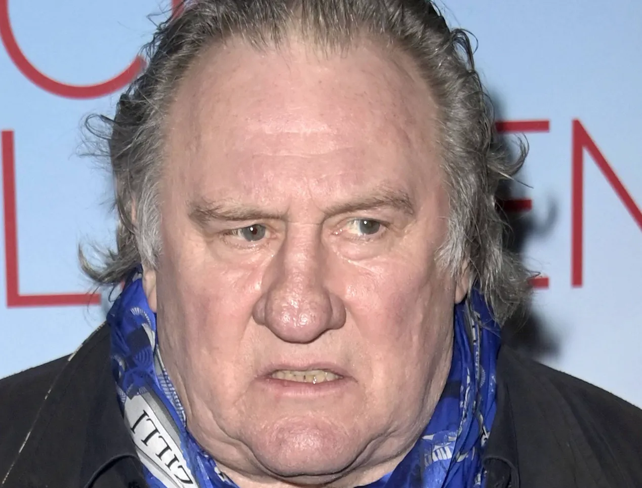 Gérard Depardieu eindelijk  opgepakt: hij wilde zijn 'grote parasol in iemands poesje steken'