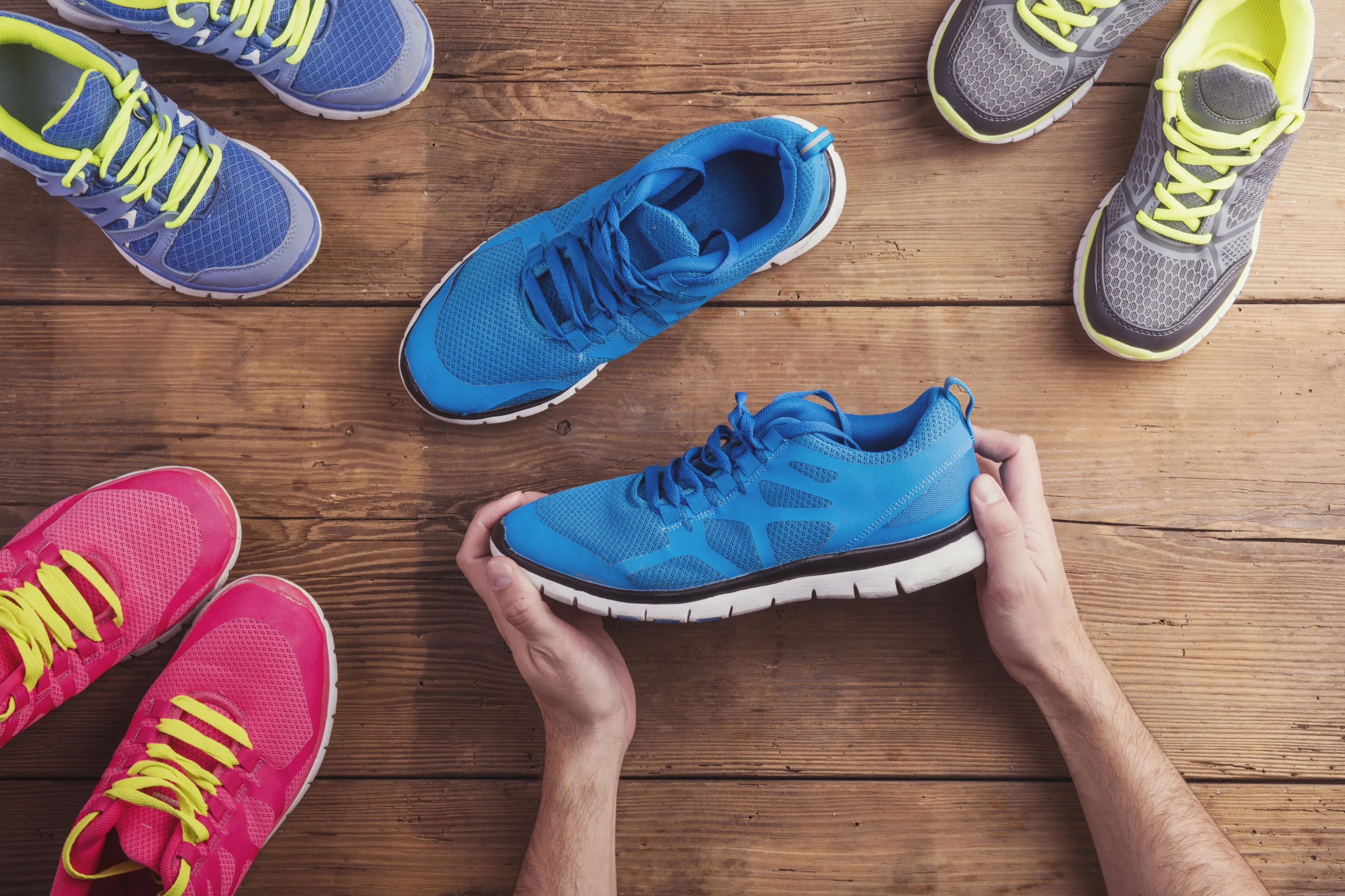 Waarom het zonde van je geld is om dure sportschoenen te kopen