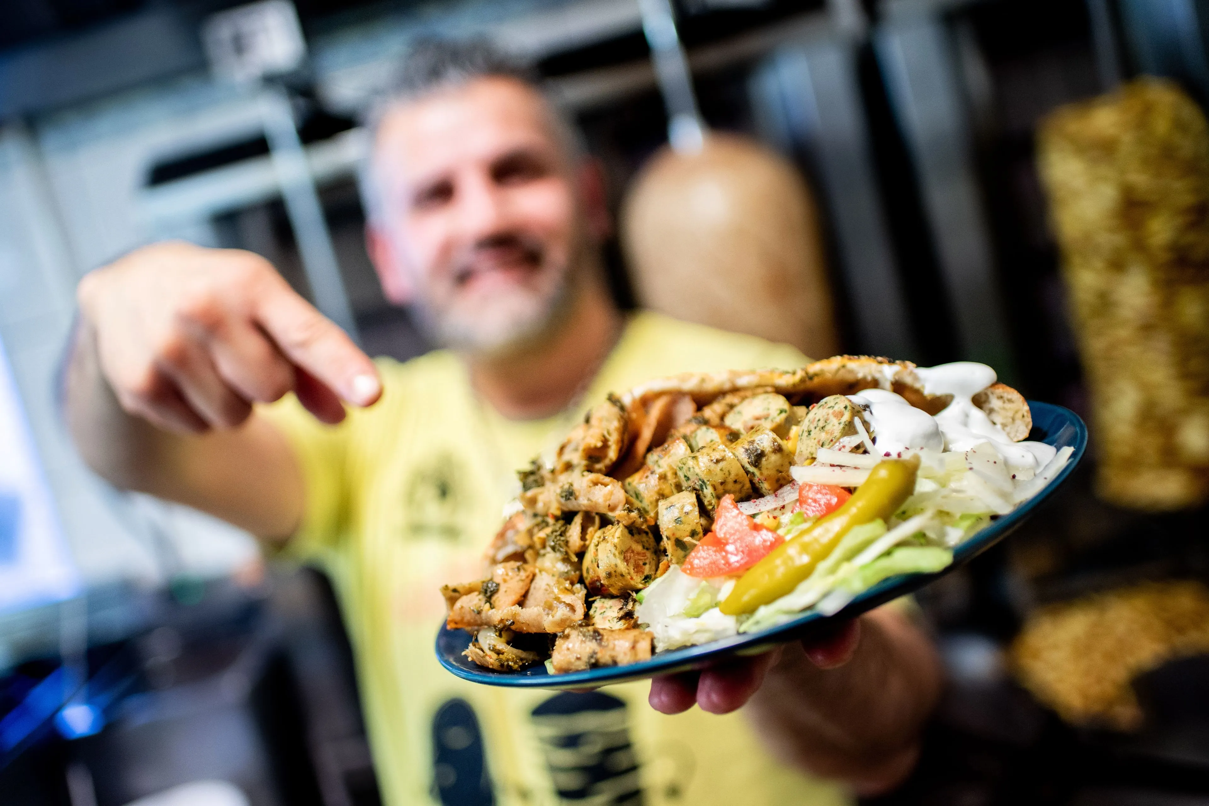 Dönerflatie: Roep om prijsplafond voor Duits broodje kebab na verdubbeling prijs