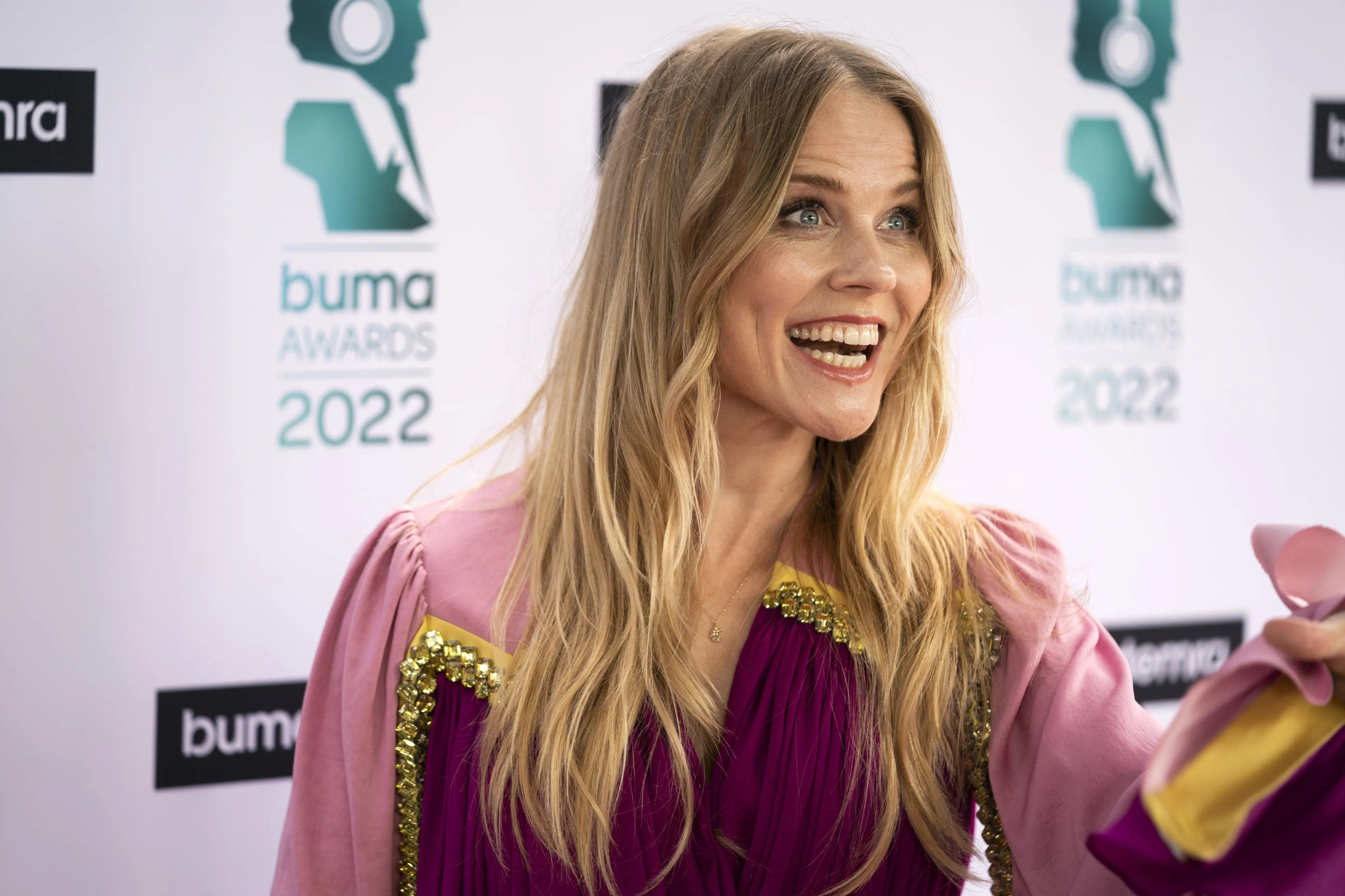 Ilse DeLange baalt dat auditie songfestival is gelekt