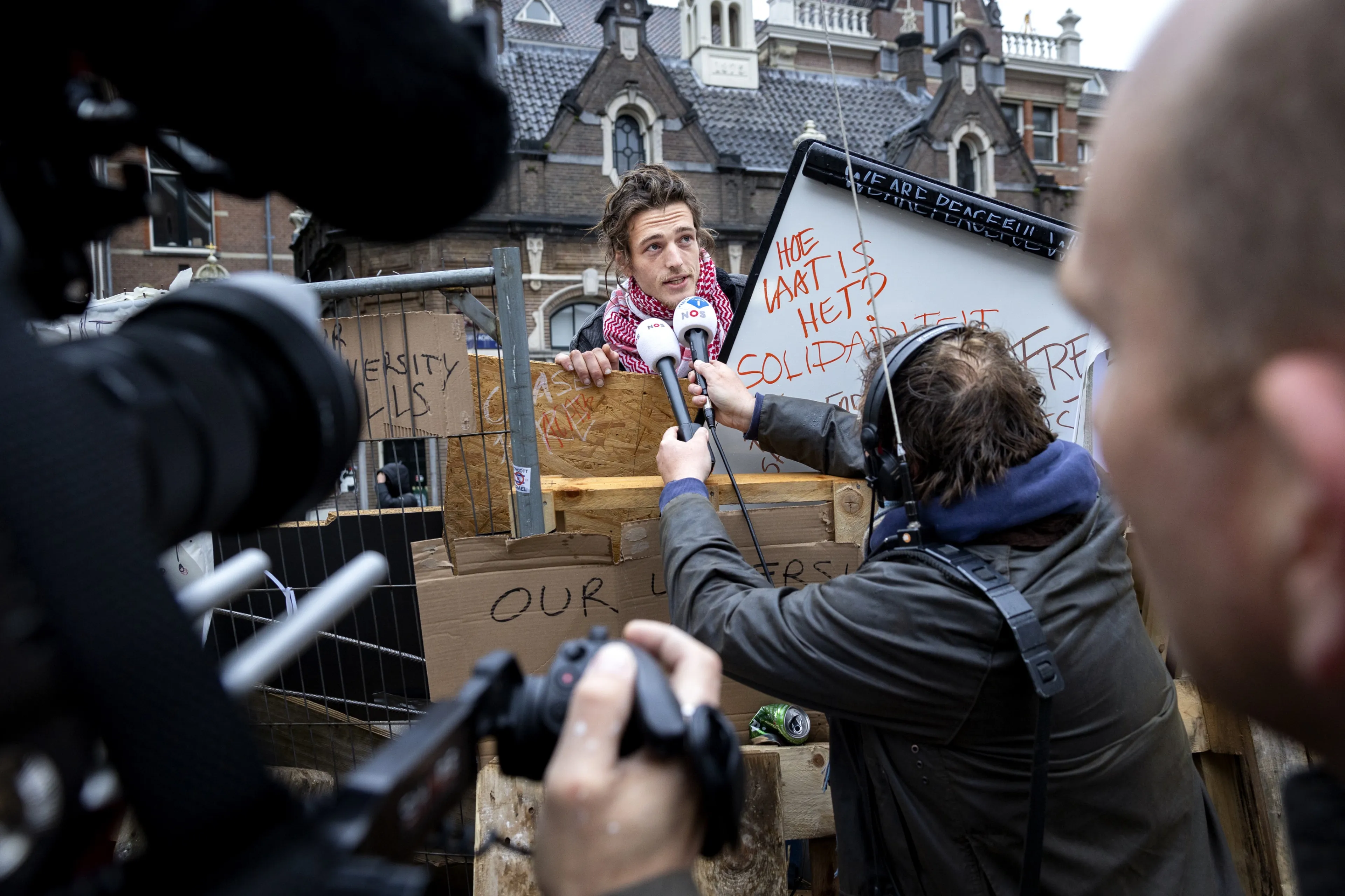 NVJ: Gaza-demonstranten moeten journalisten niet slaan