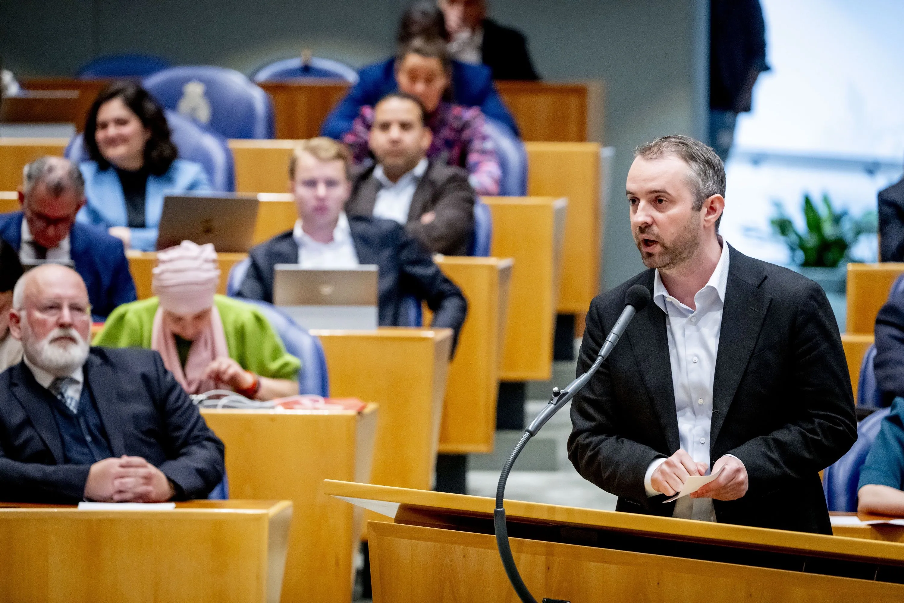 Jimmy Dijk (SP) sloopt Wilders