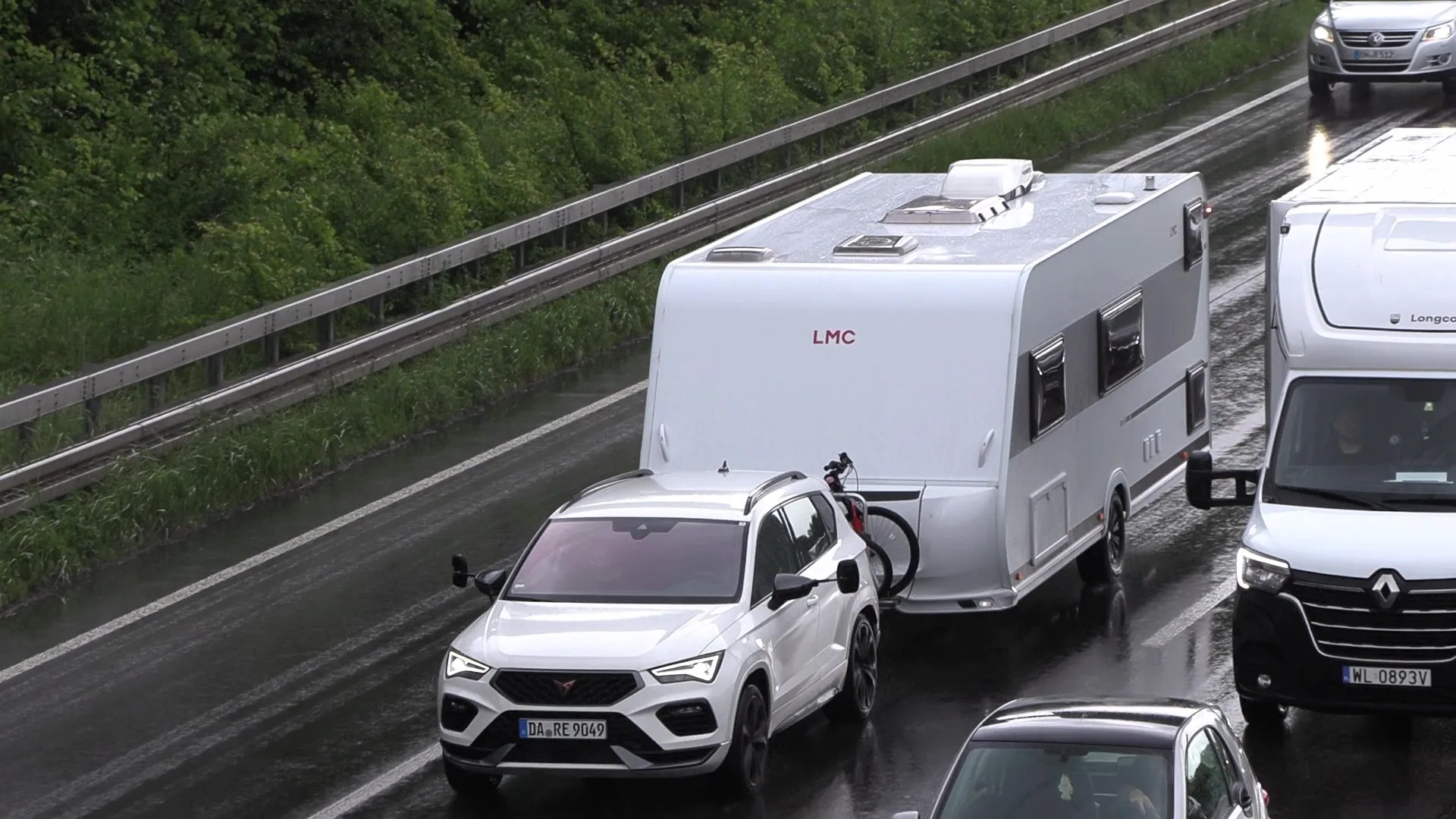 Hoeveel kilo mag de caravan of aanhanger wegen met alleen een B-rijbewijs?