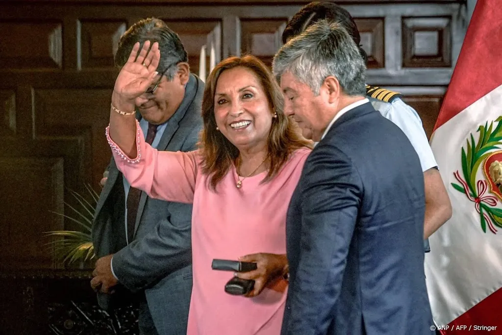 President Boluarte van Peru aangeklaagd voor corruptie