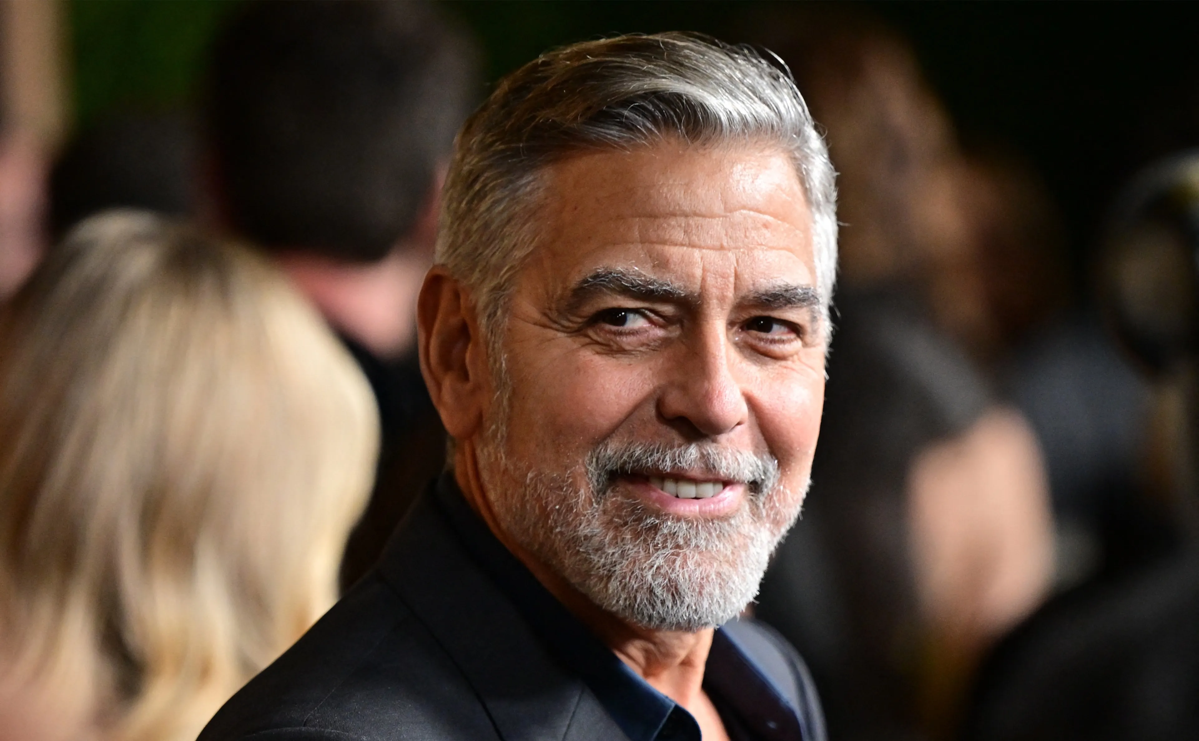 Clooney doet beklag bij Witte Huis over kritiek op ICC-aanklager