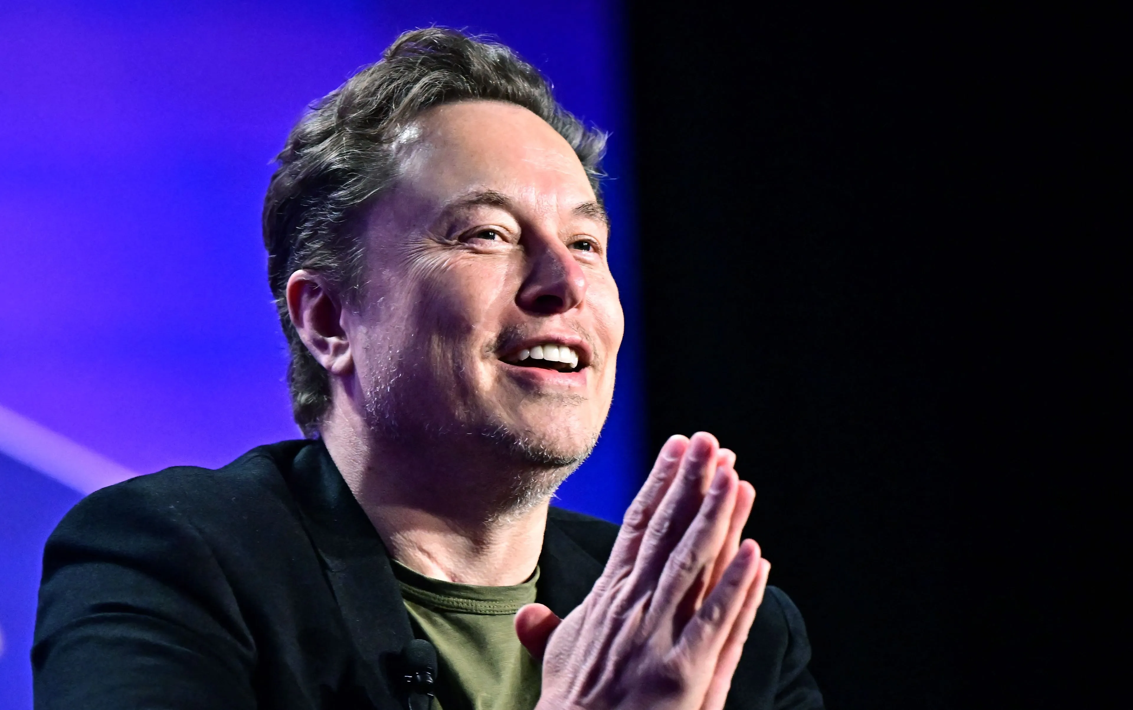 De grote Elon Musk-show: Aandeelhouders gunnen hem 56 miljard bonus, maar kogel is (nog) niet door de kerk