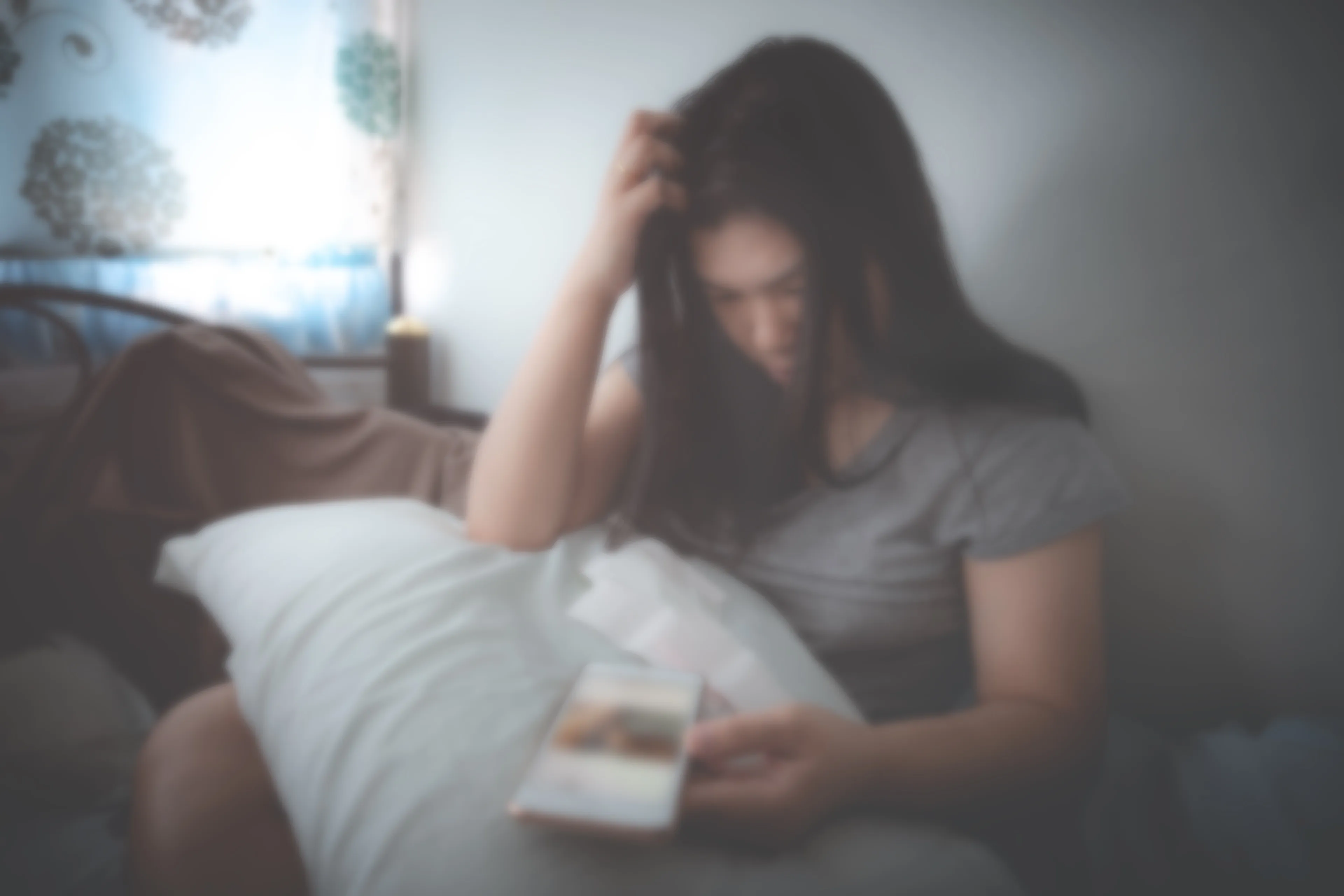Wordt je 's nachts steeds wakker? Dit kunnen de oorzaken zijn