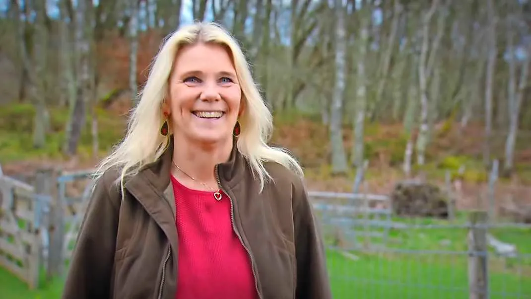 B&B Vol liefde: de puppie is terug in Spanje en Suzanne pakt de hooghartige Esther aan