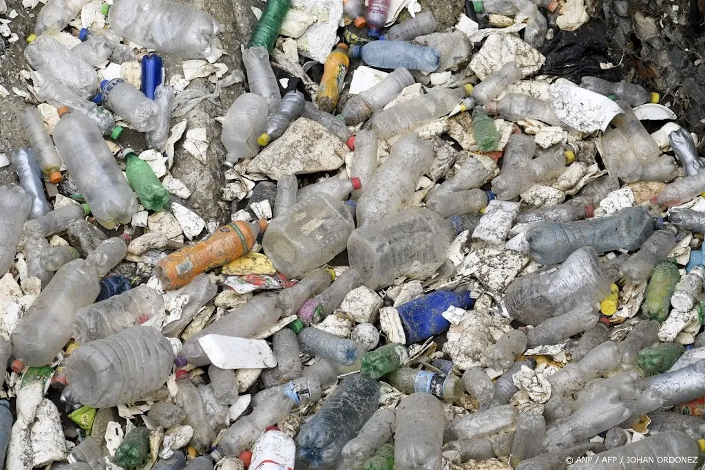 Plasticsoep deel Grote Oceaan is in 5 tot 10 jaar opgeruimd
