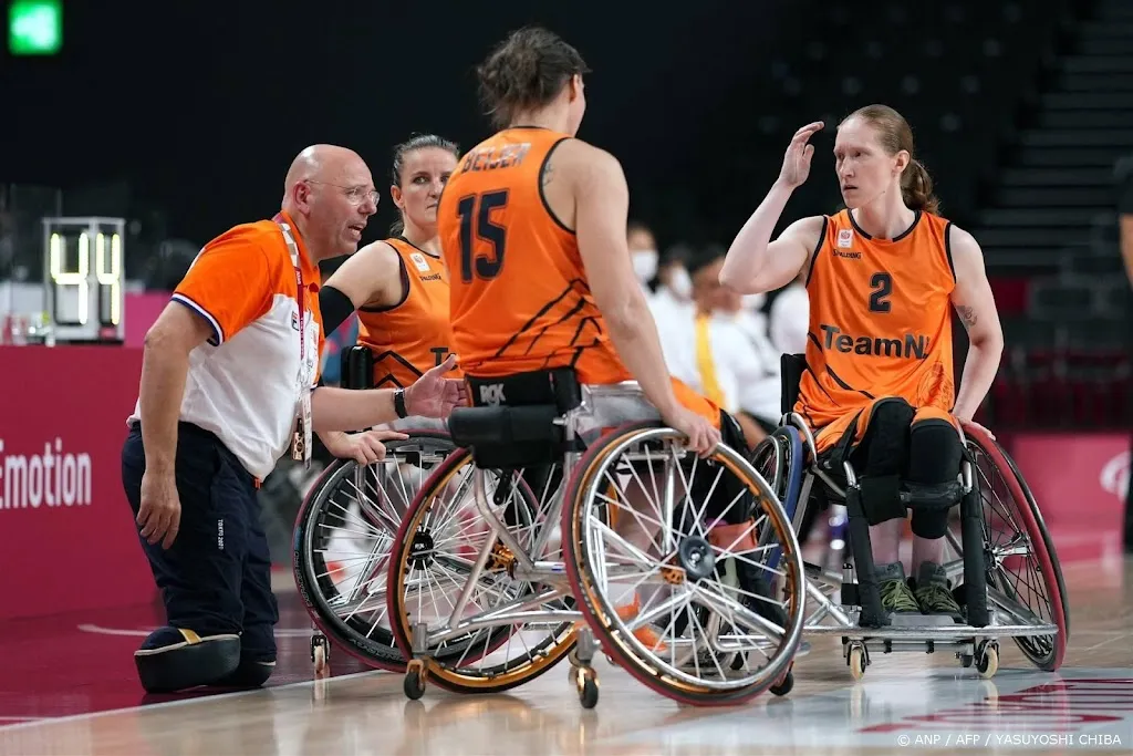 Rolstoelbasketbalsters prolongeren paralympische titel