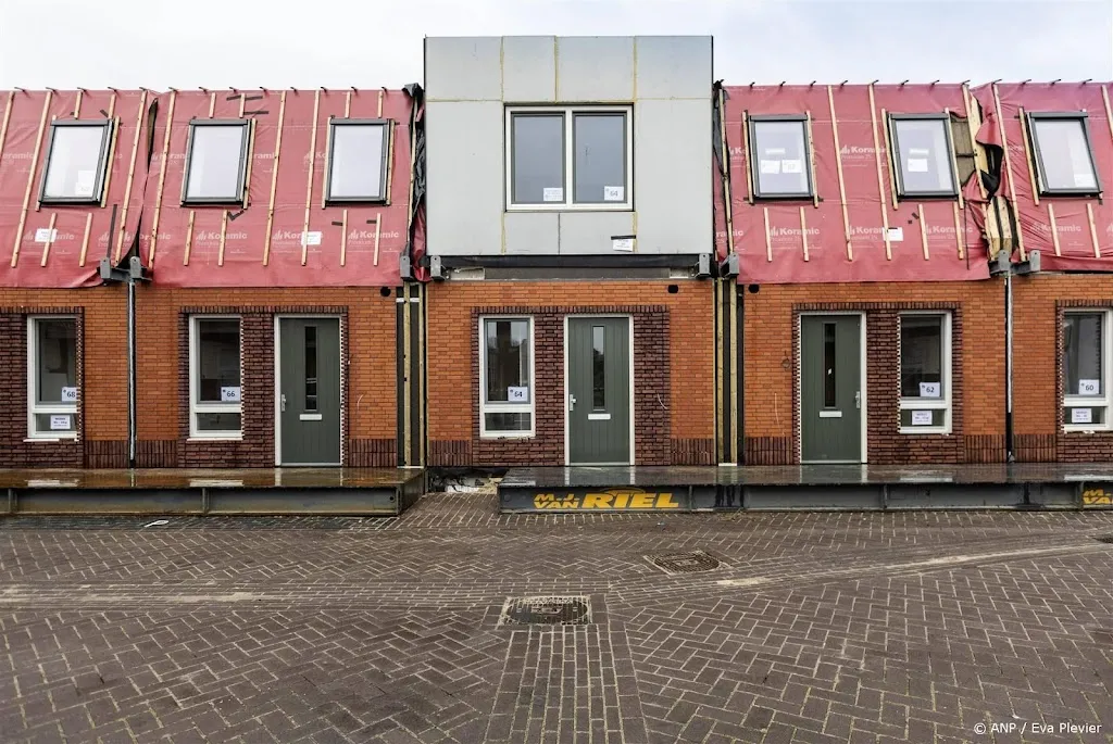 Volgend jaar flink minder dan 1 miljard euro naar woningbouw