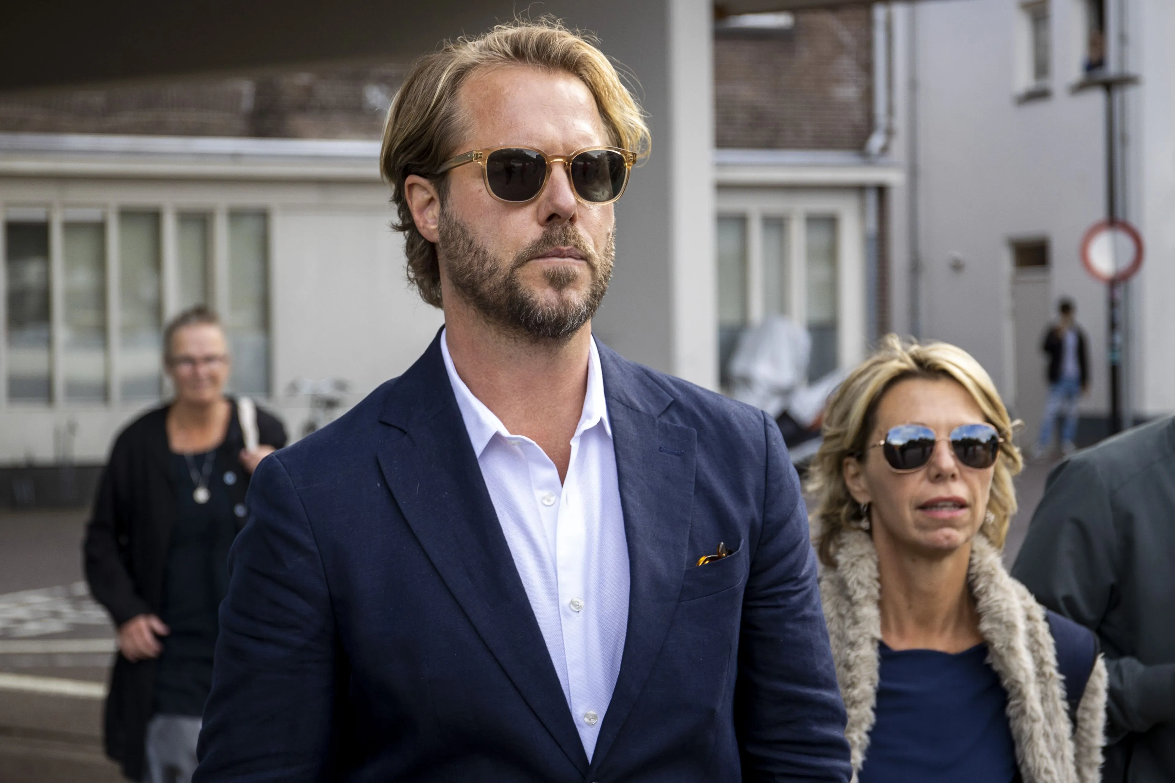 Slachtoffers Thijs Römer hebben nog geen schadevergoeding gehad