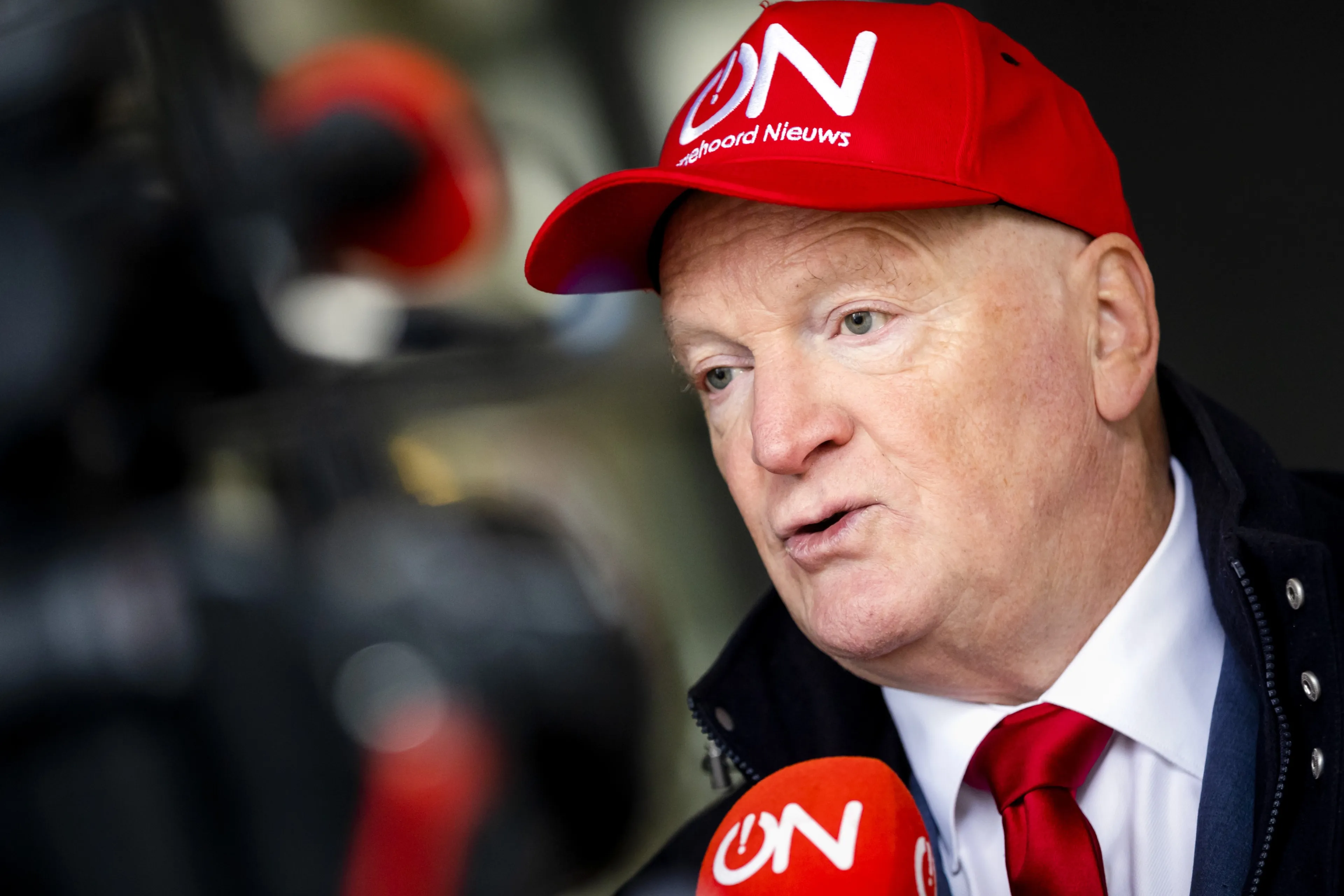 Karskens doet aangifte tegen raad van toezicht en bestuur ON!