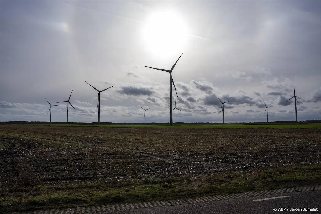 Natuur- en brancheorganisaties willen snel groenere energieparken
