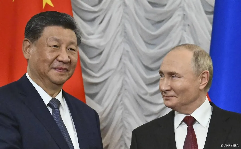 Chinese president steekt Poetin veer in de kont: 'diepe vriendschap tussen beide landen in chaotische wereld'