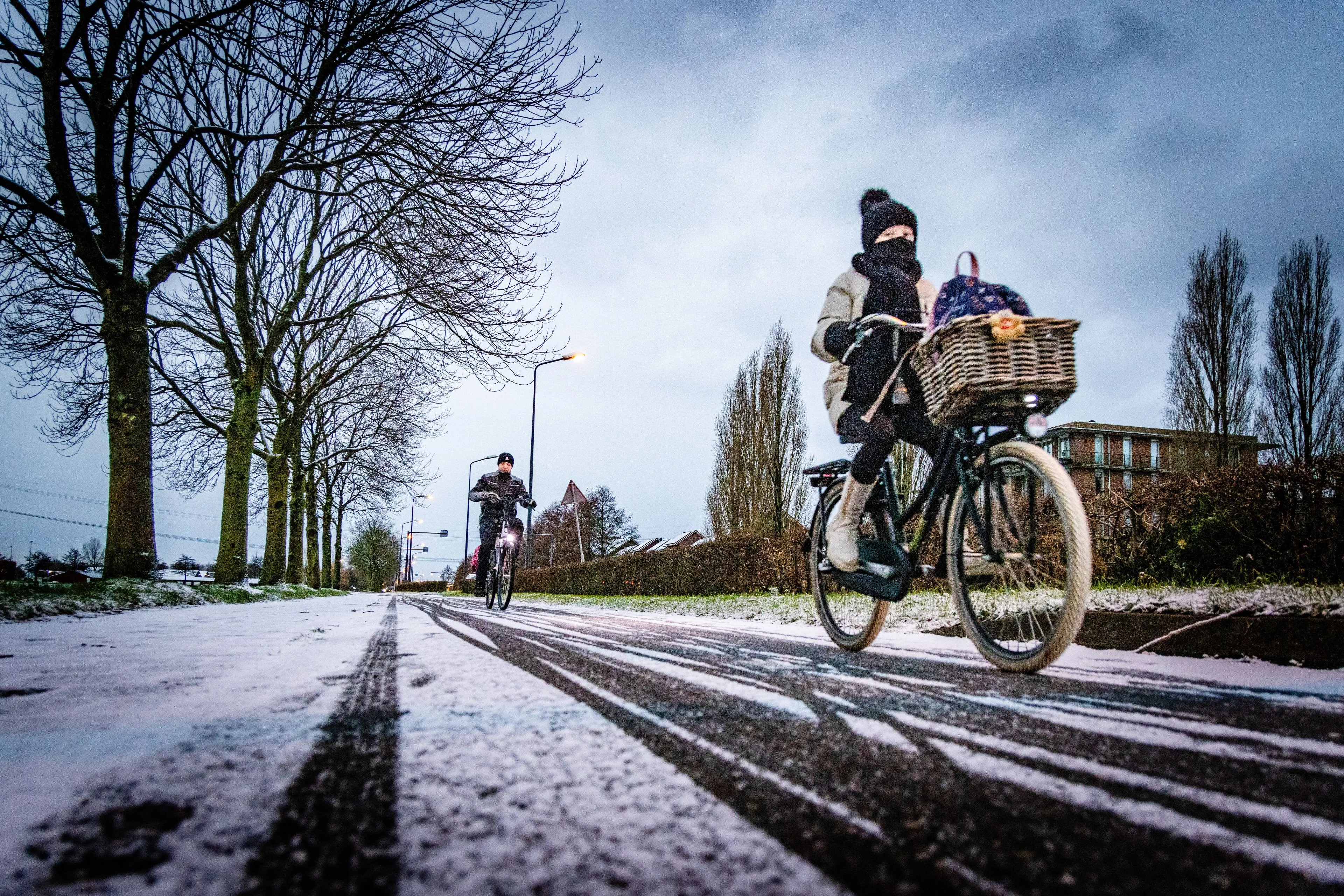 Heb je winterbanden nodig voor je (elektrische) fiets? Tips voor meer grip zonder geld uit te geven
