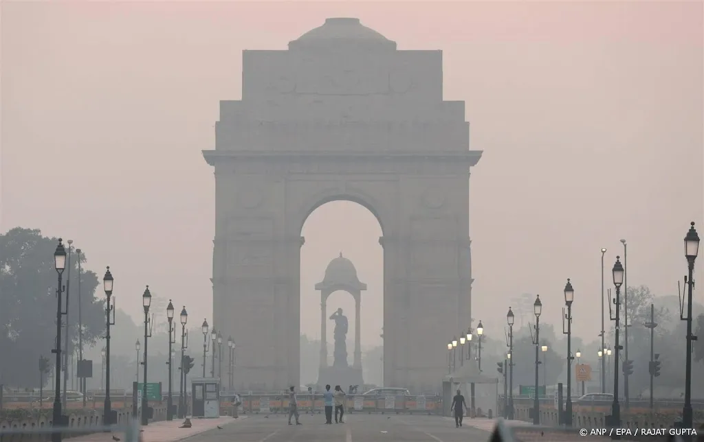 New Delhi gehuld in smog na negeren vuurwerkverbod Divali