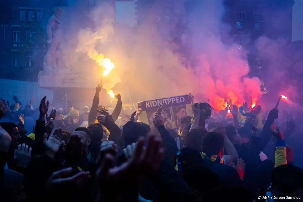 Onrustig in centrum Amsterdam na wedstrijd Ajax-Maccabi