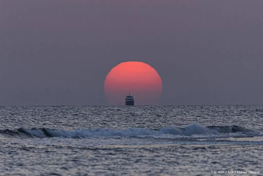 Toeristenboot vermoedelijk gezonken voor Egyptische Rode Zeekust