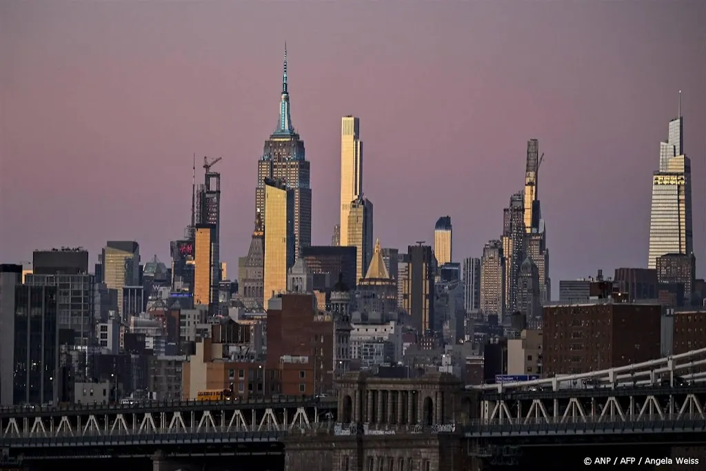 Topman zorgverzekeraar UnitedHealthcare doodgeschoten in New York