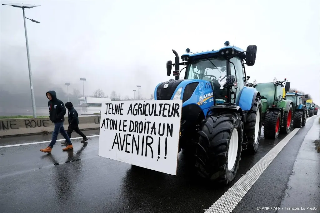 Boeren blokkeren Franse snelweg naar Brussel over Mercosur-deal