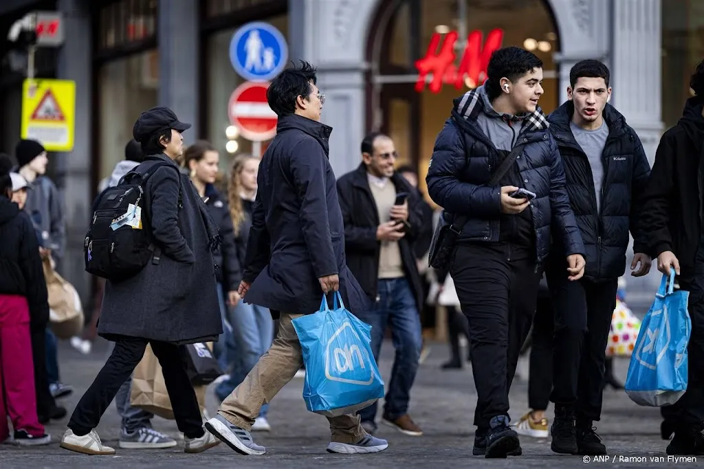 Economie groeit vooral dankzij consument, verwacht Rabobank