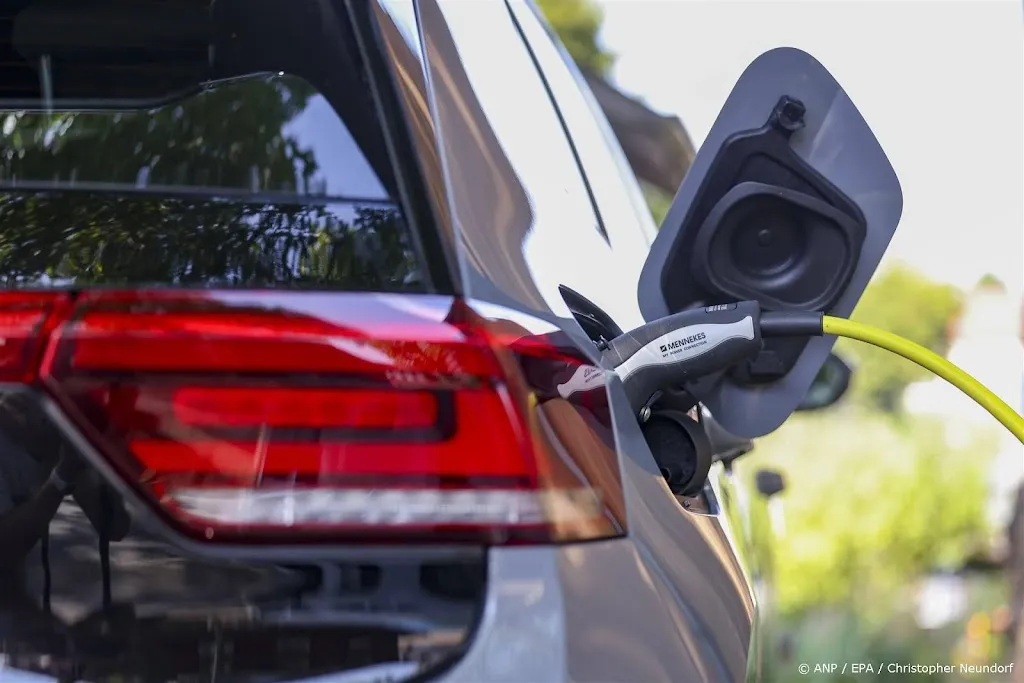 Verkoop elektrische auto's in EU hard gedaald