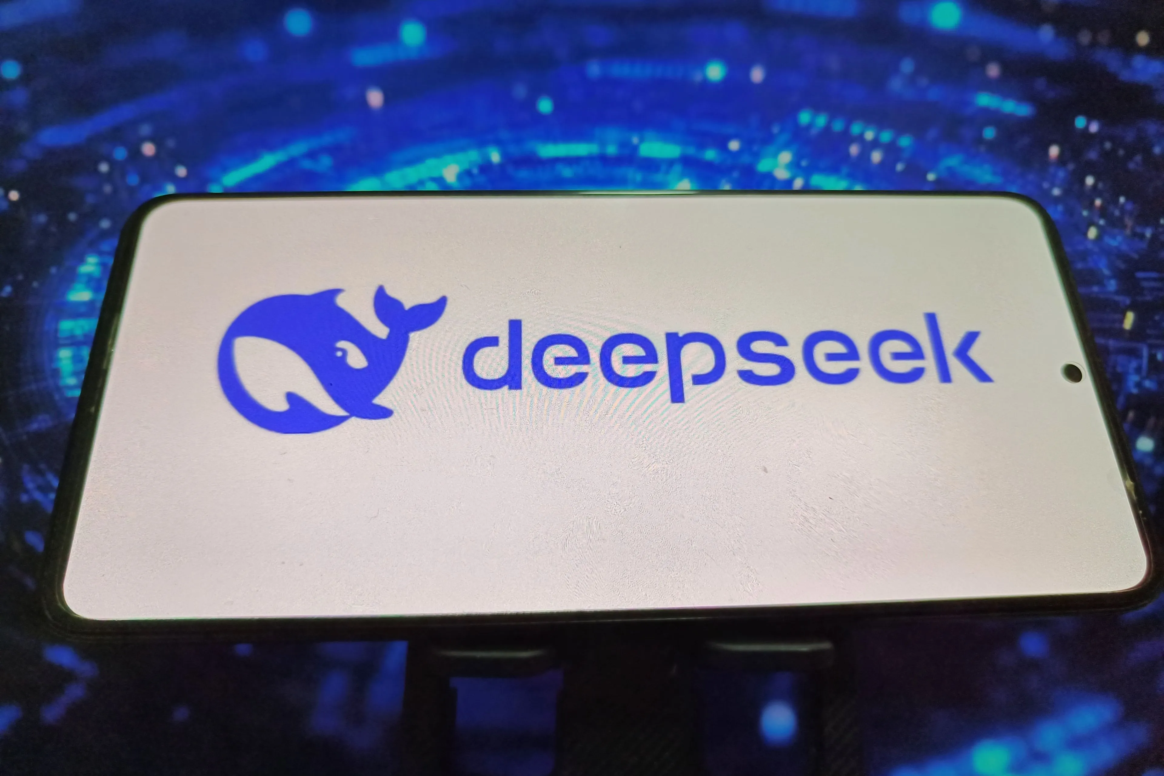 Chipaandelen hard onderuit door zorgen over DeepSeek