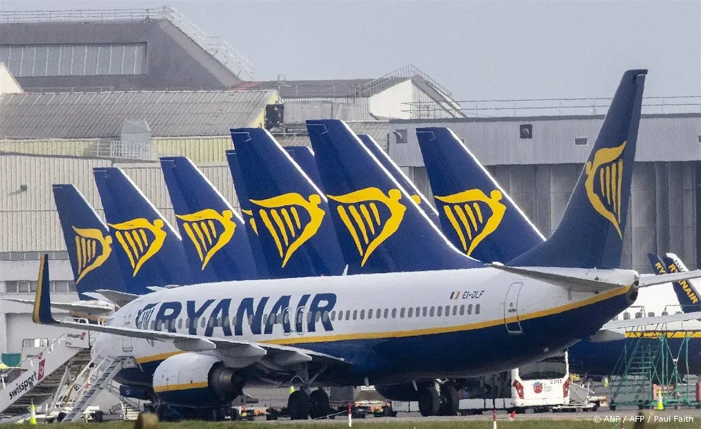 Ryanair klaagt passagier aan om veroorzaken vertraging, en eist fikse schadevergoeding